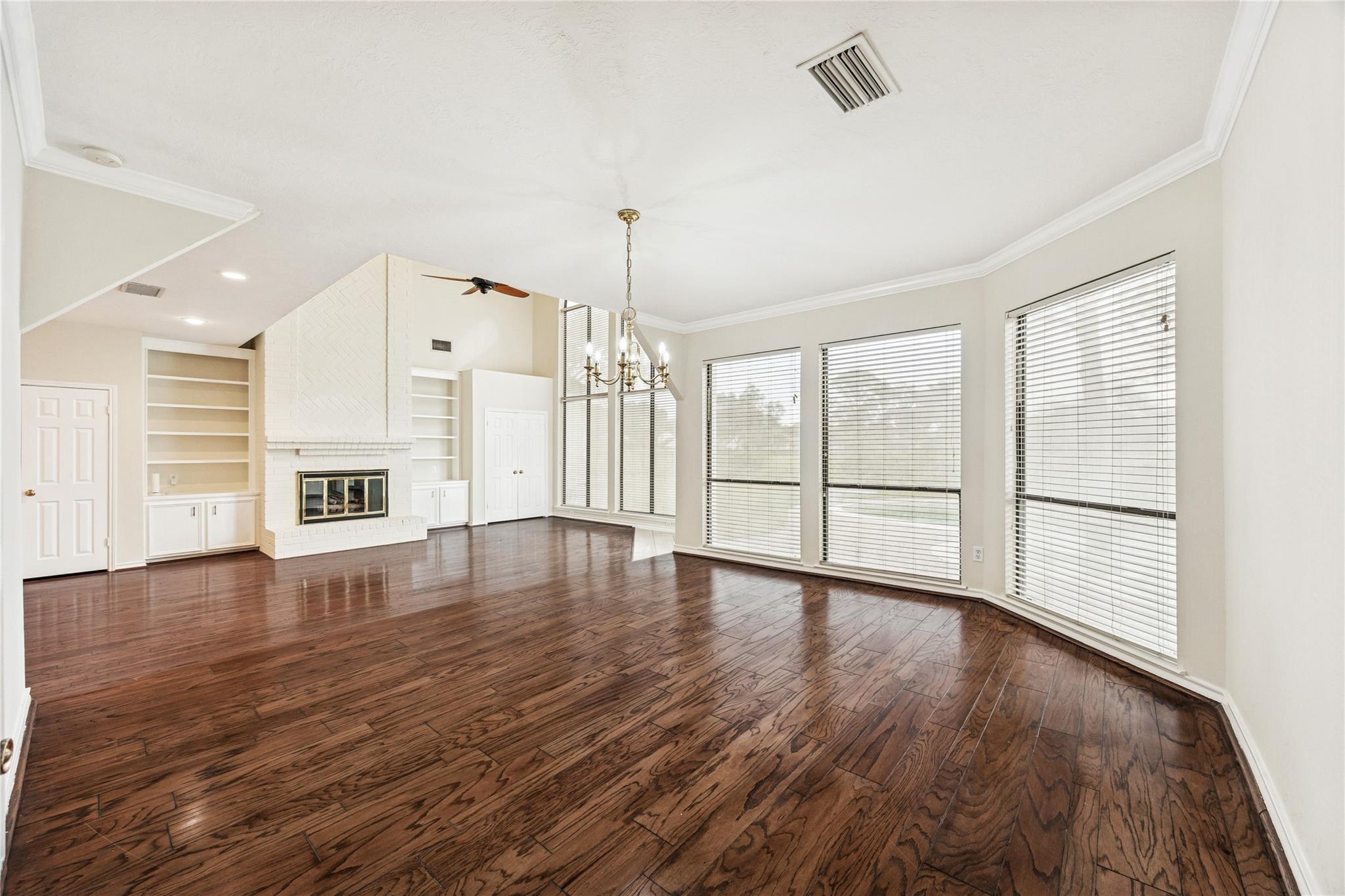 2102 N Fountain Valley Drive