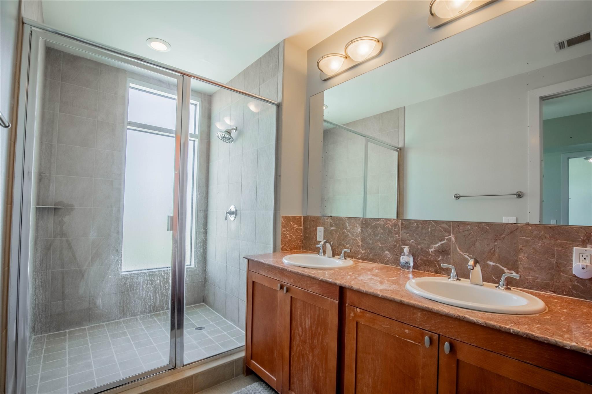 500 Seawall Boulevard # 1007