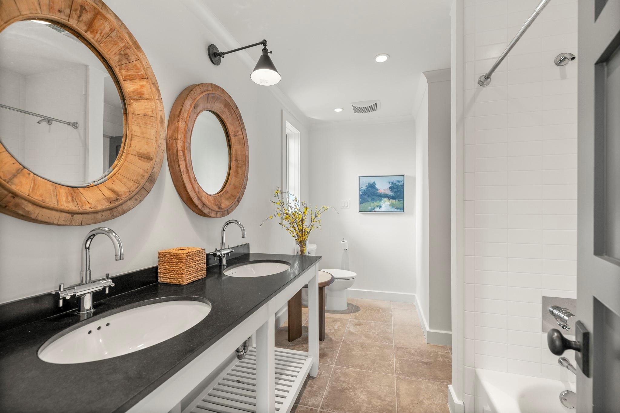 9116 Escondido Drive