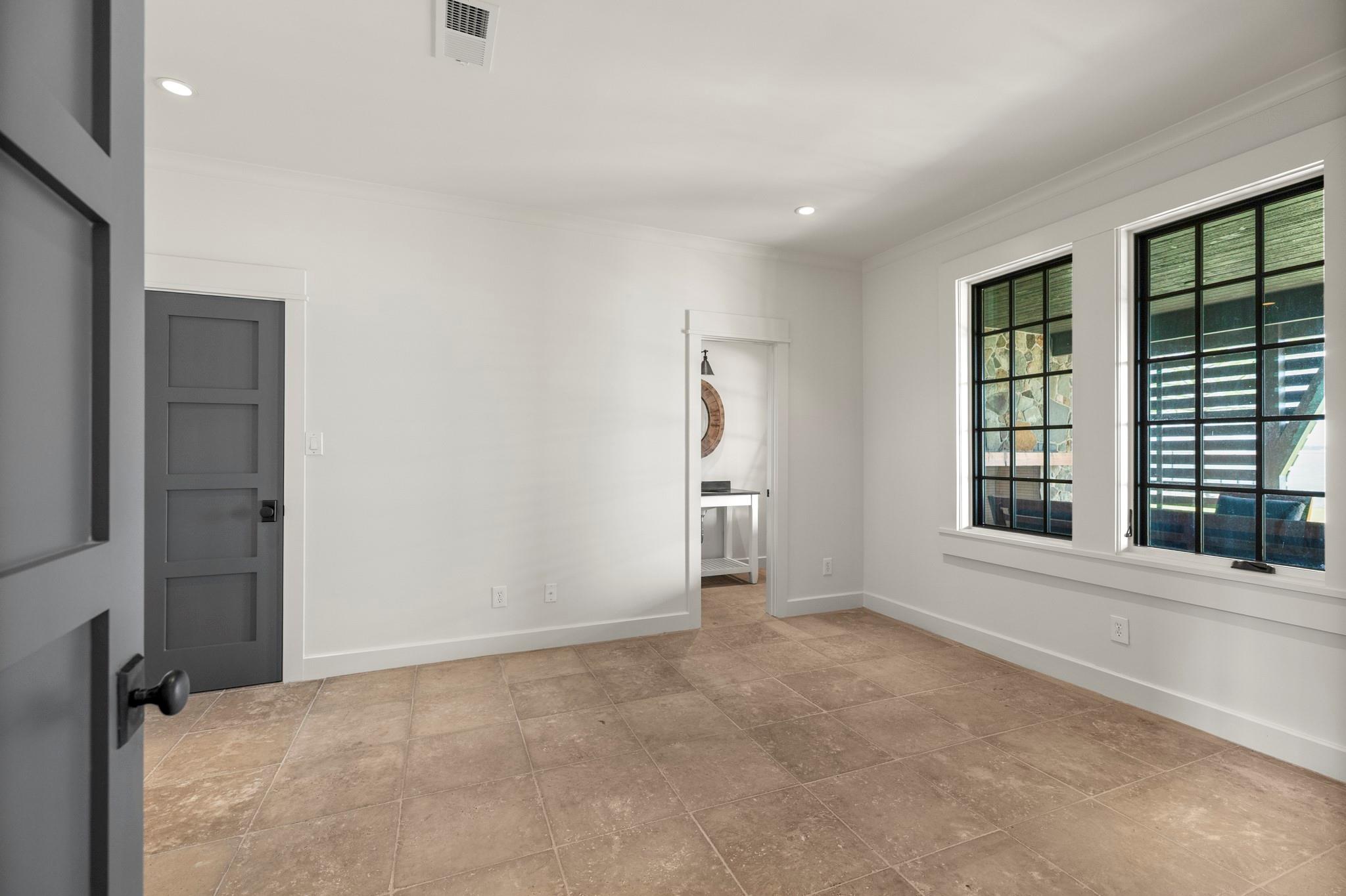 9116 Escondido Drive