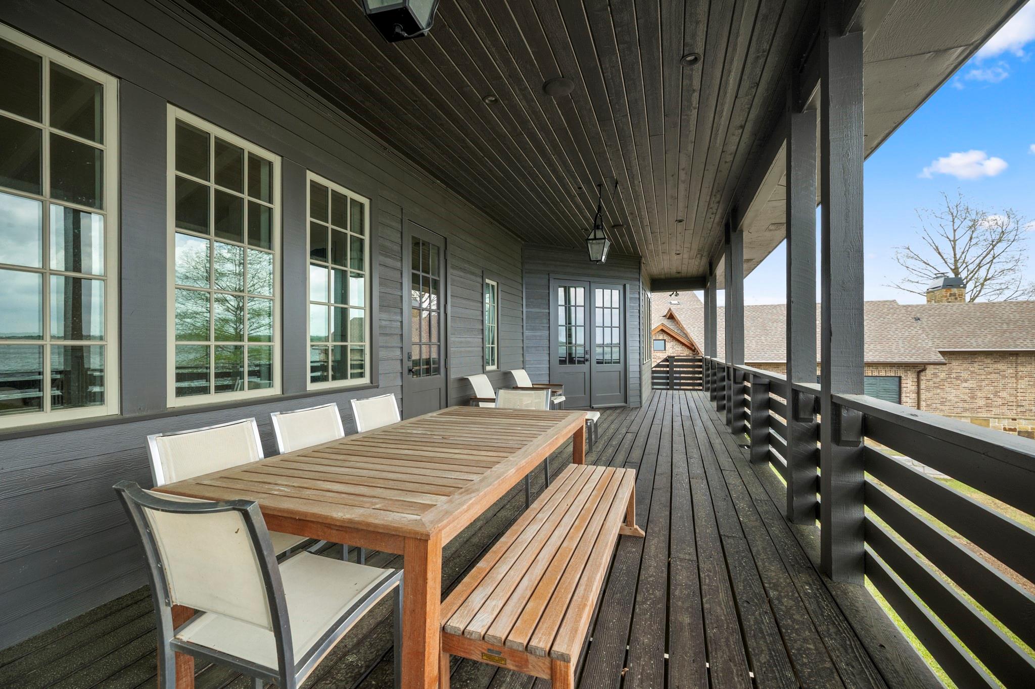 9116 Escondido Drive