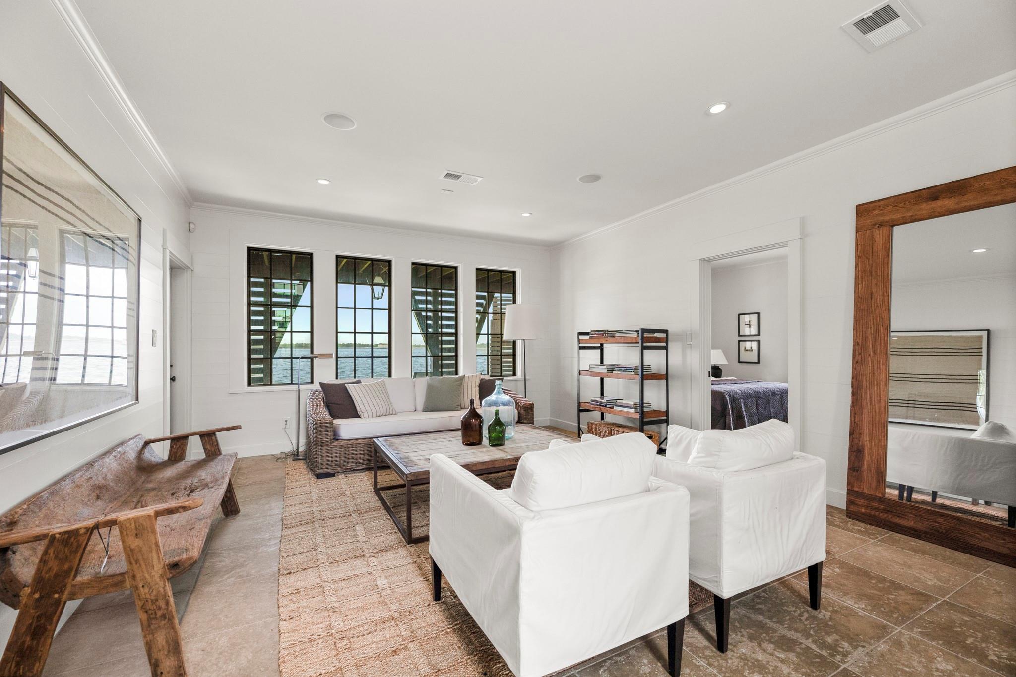 9116 Escondido Drive