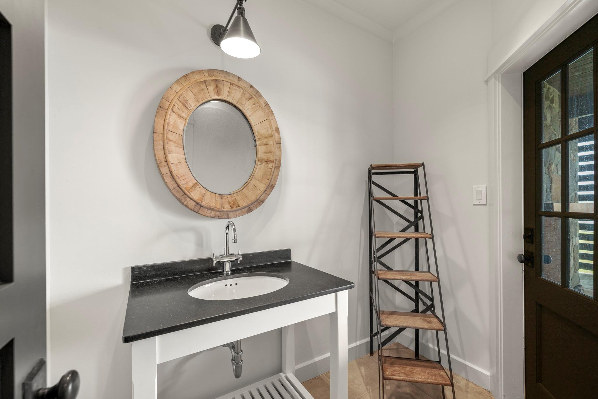 9116 Escondido Drive