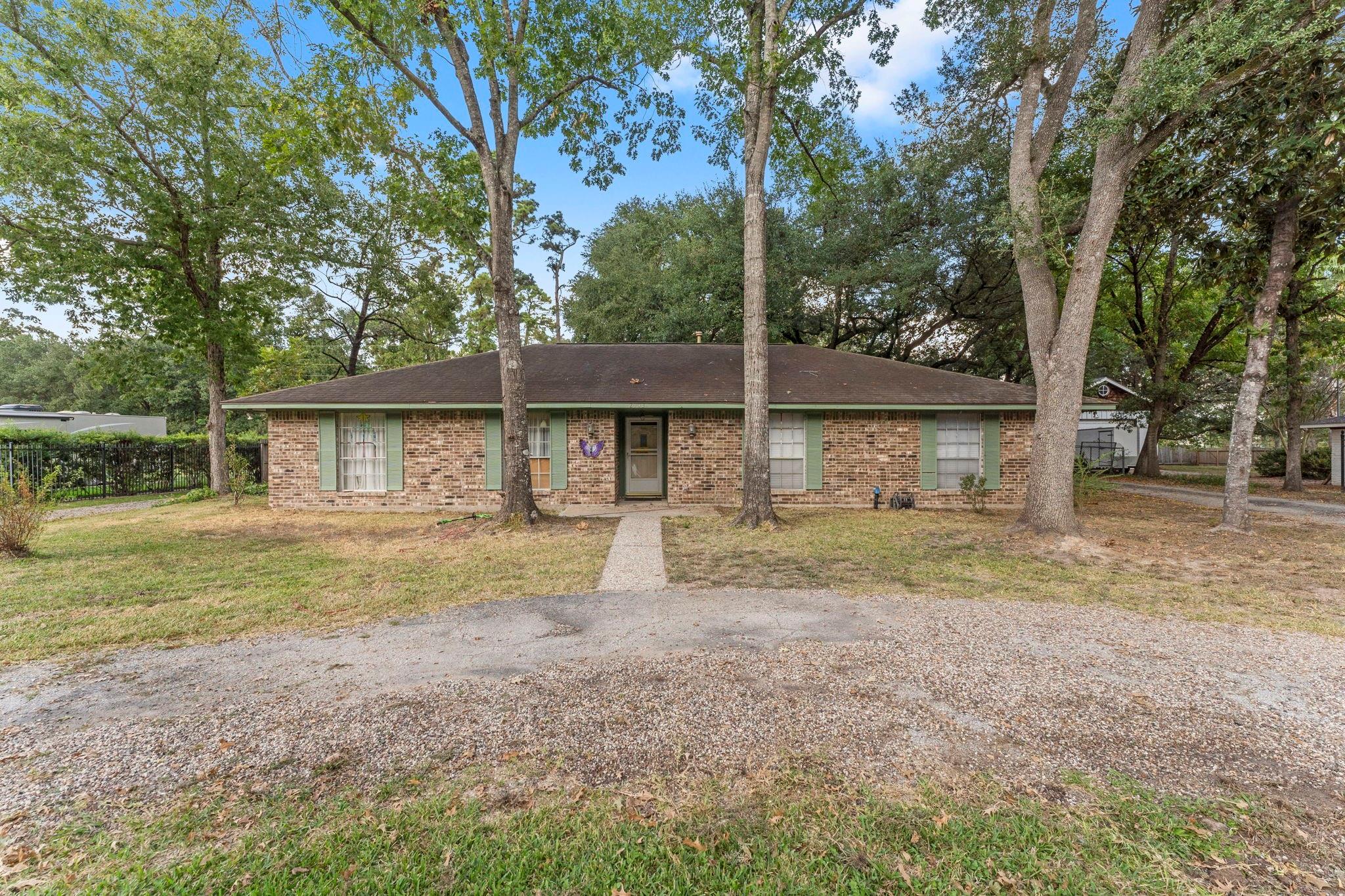2003 Pinewoods Way
