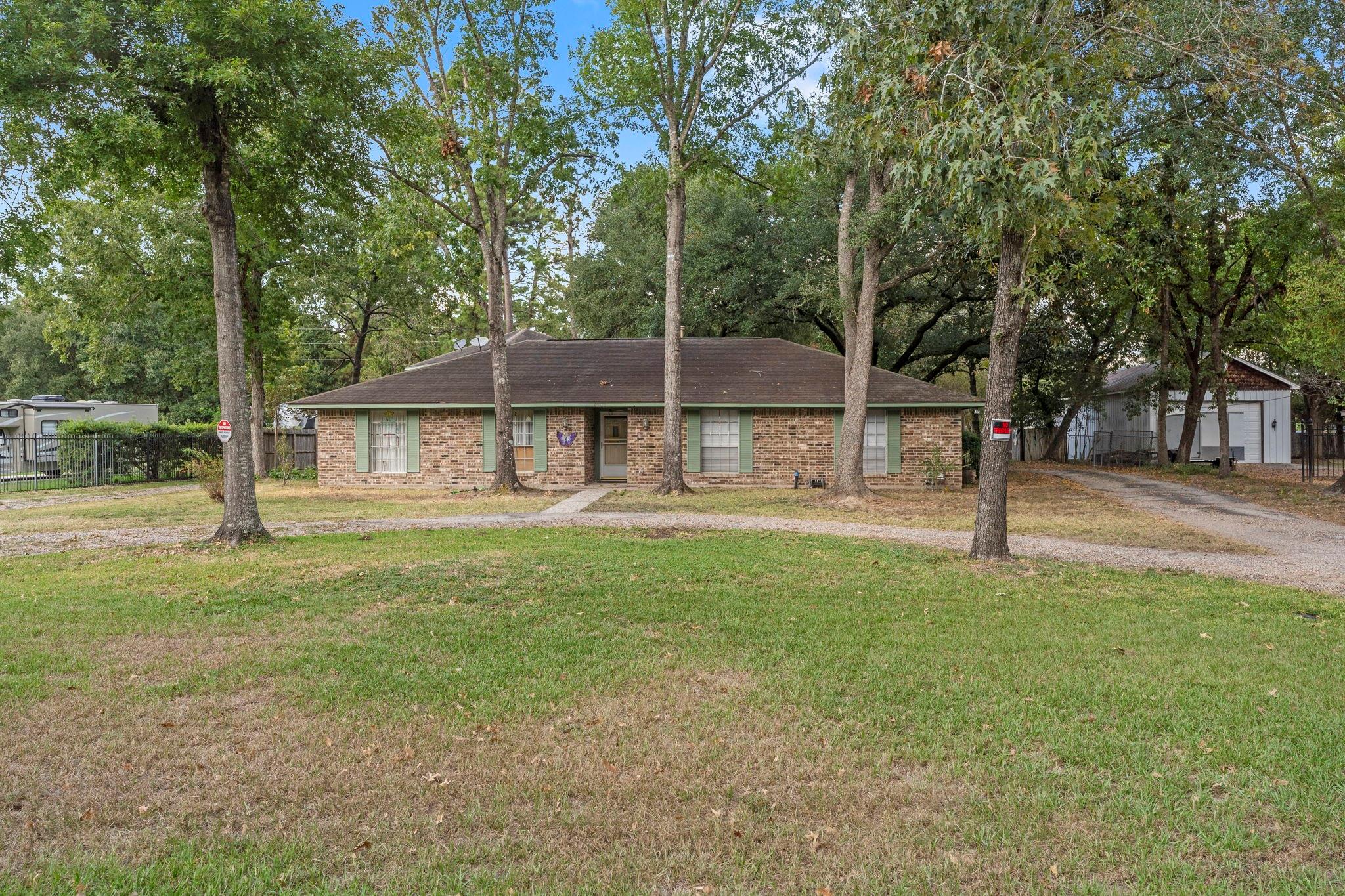 2003 Pinewoods Way