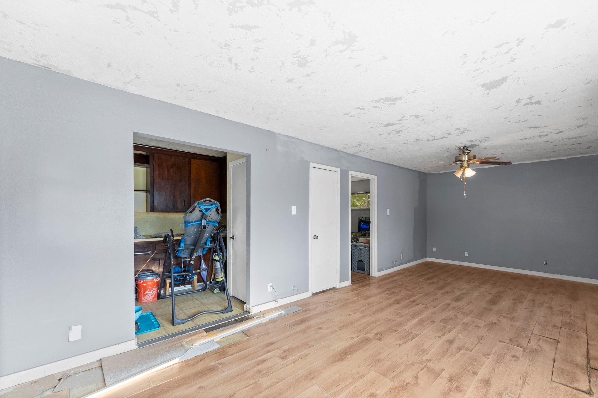 2003 Pinewoods Way
