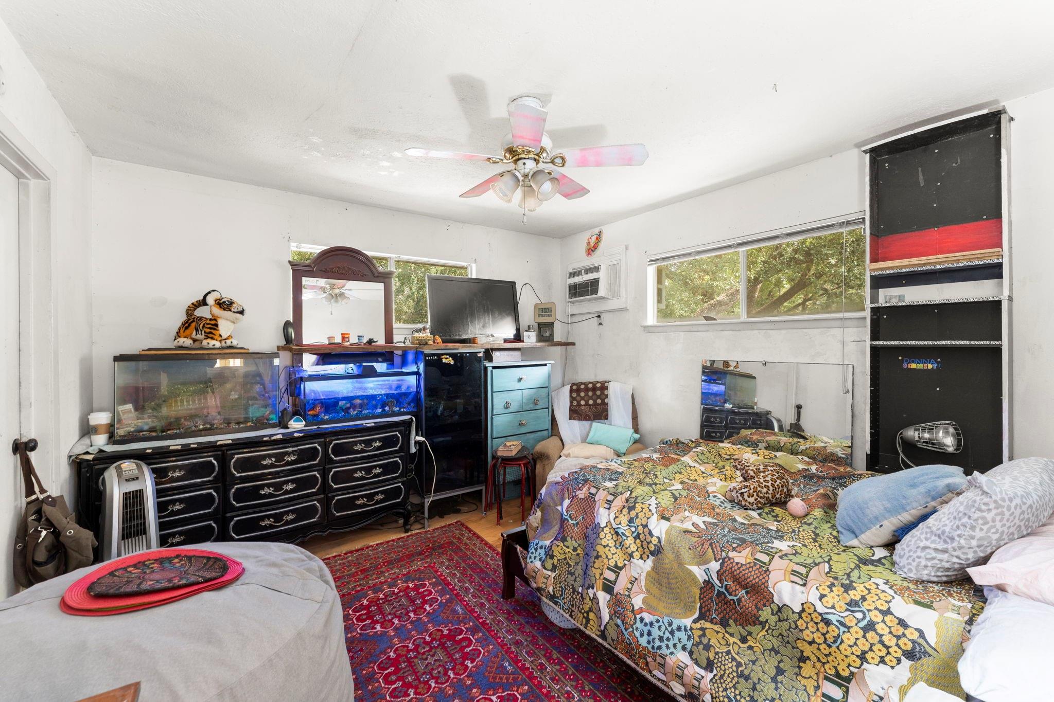 2003 Pinewoods Way