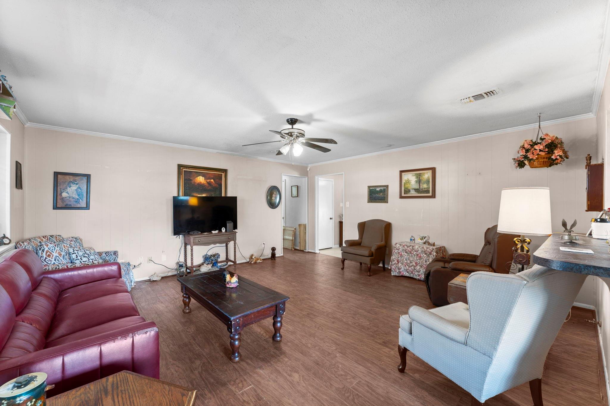 2003 Pinewoods Way