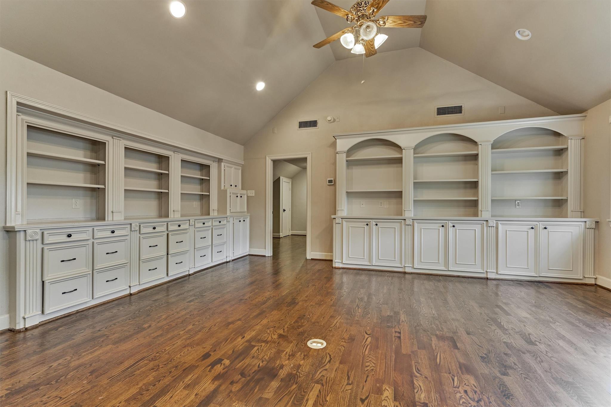 3 Lacewing Place