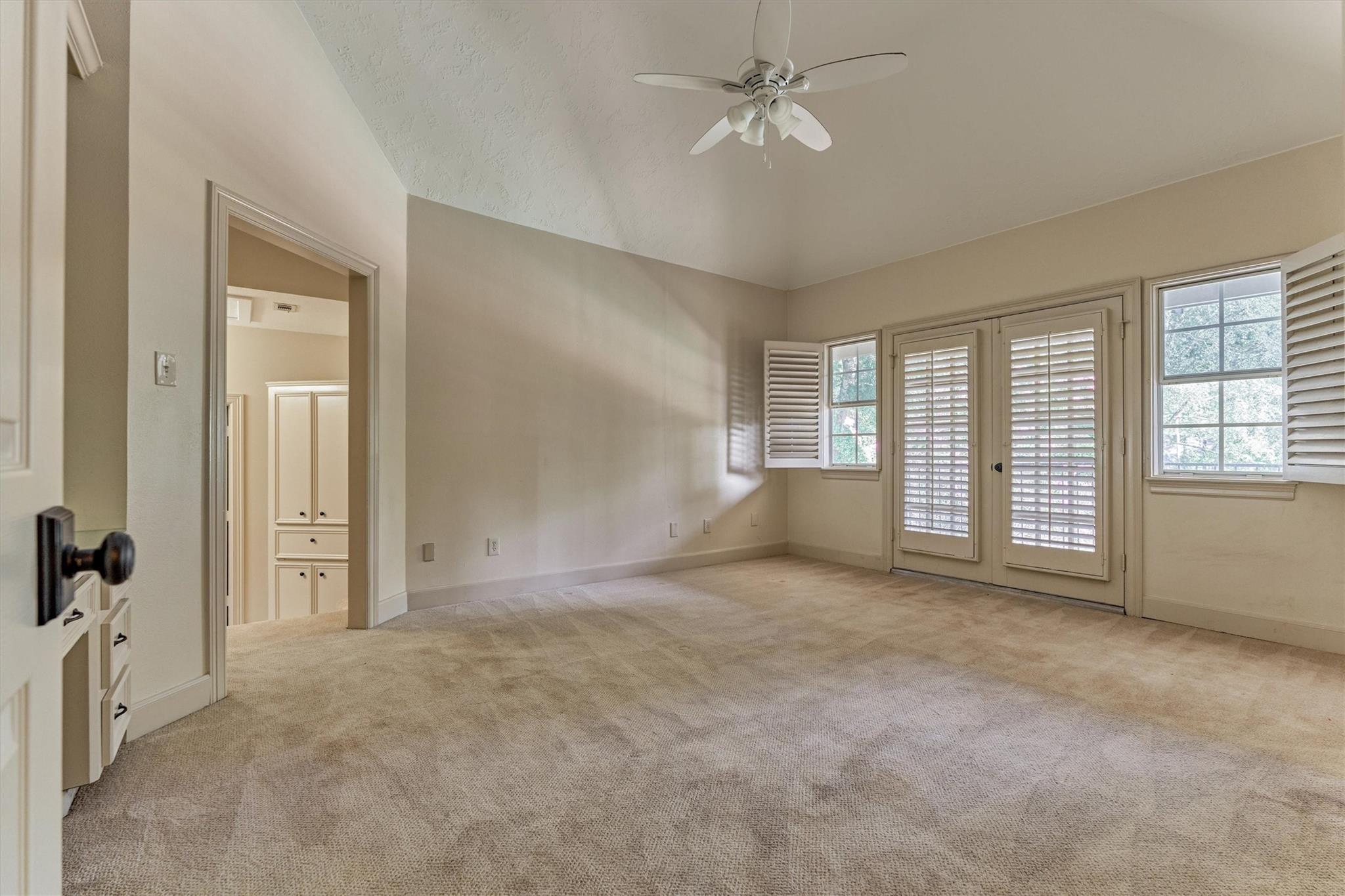 3 Lacewing Place