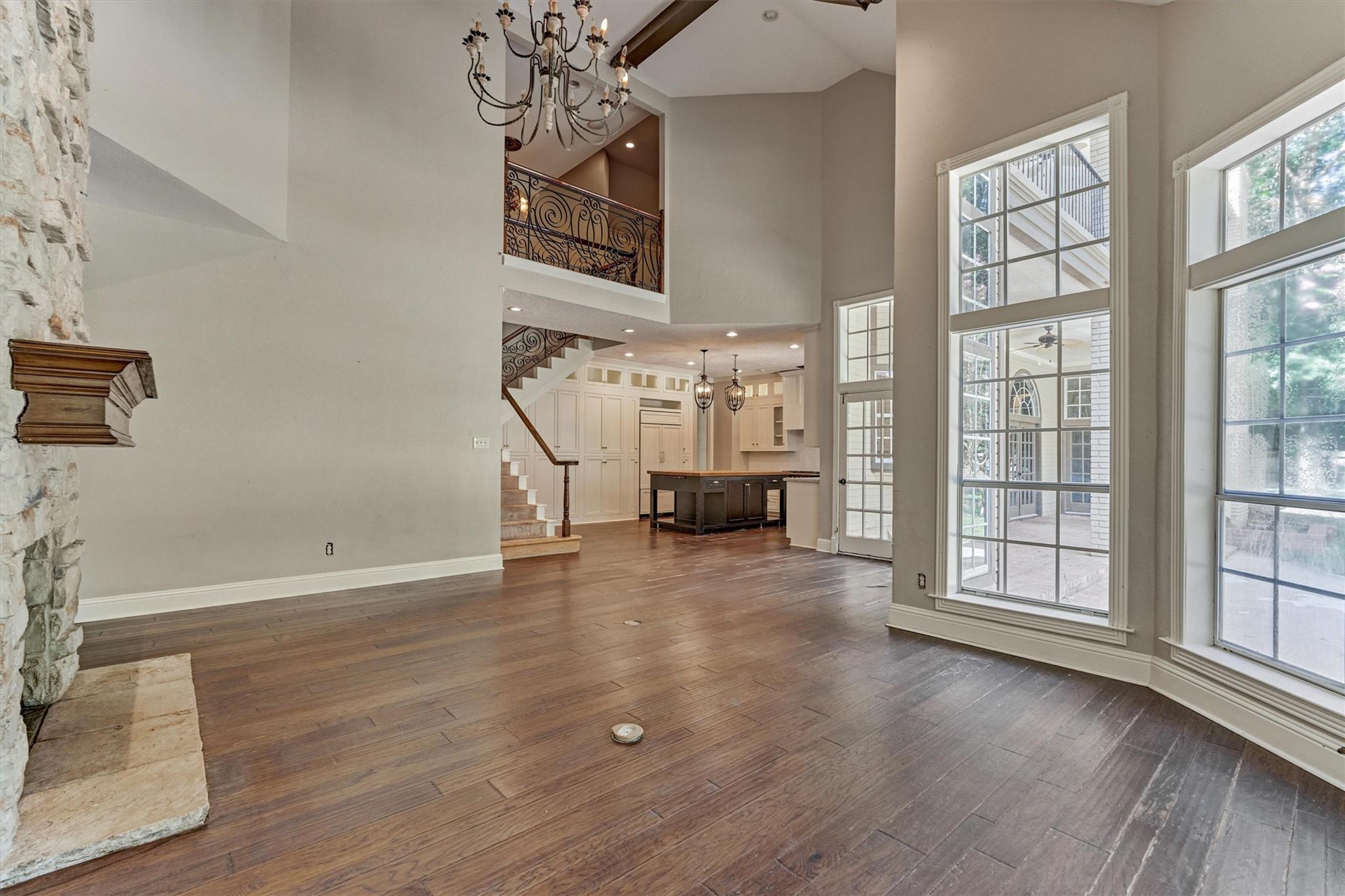 3 Lacewing Place