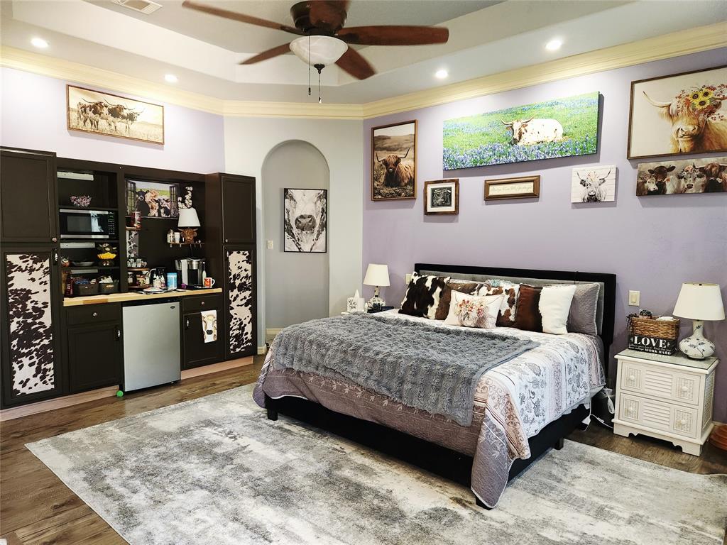 8 Hidden Creek Lane