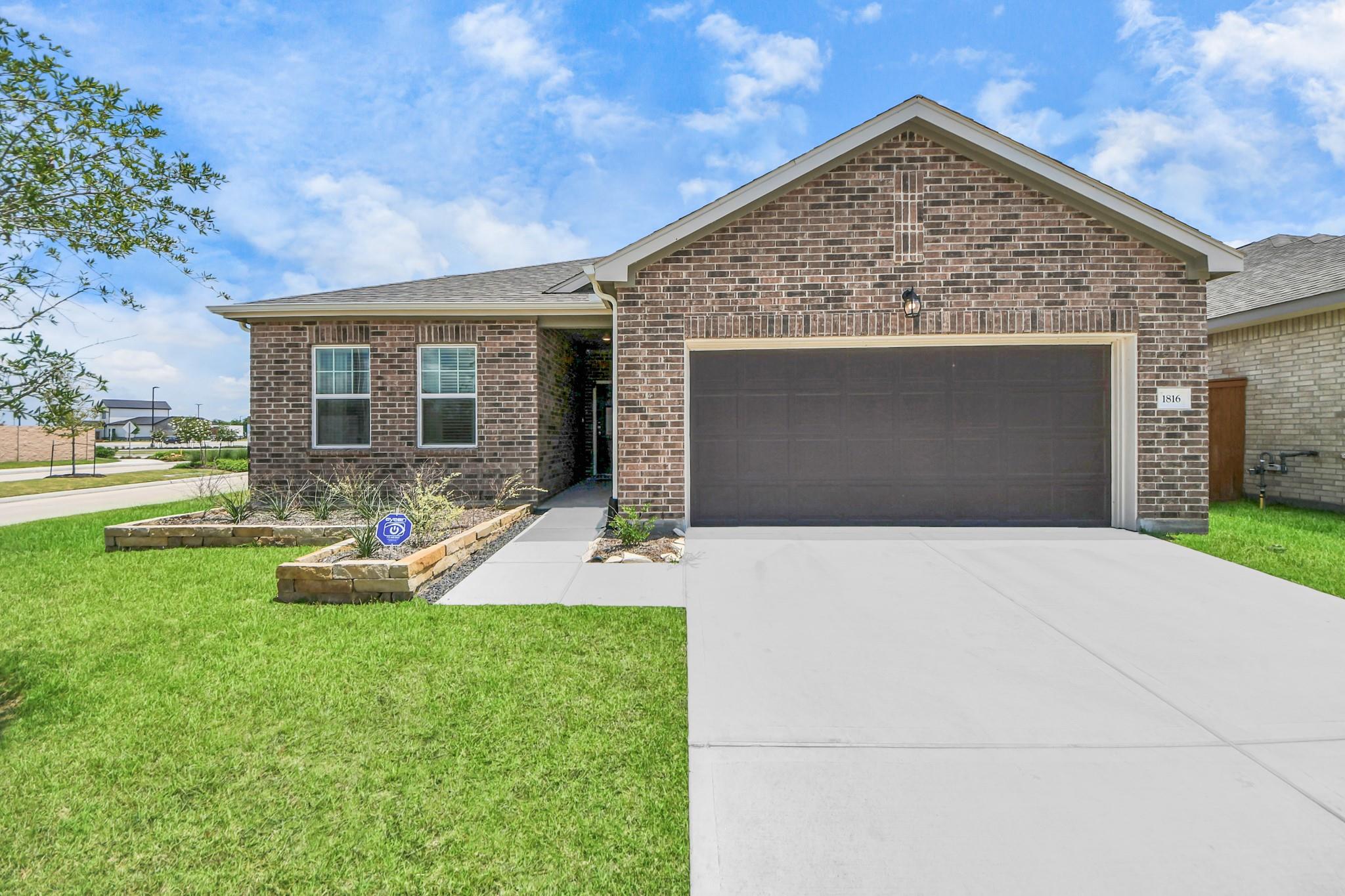 1816 Corsica Creek Lane