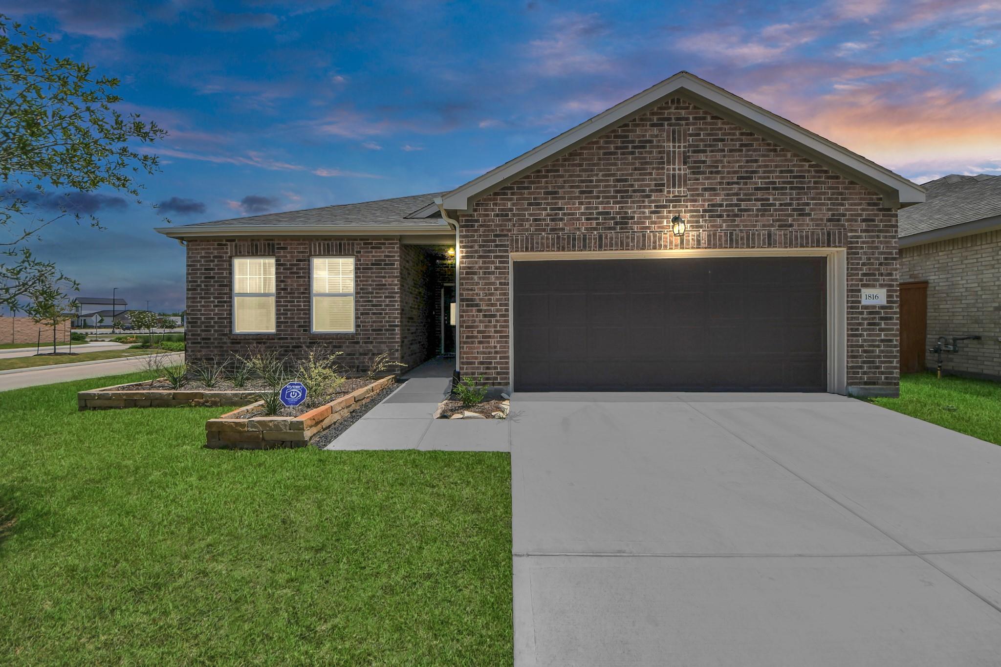 1816 Corsica Creek Lane