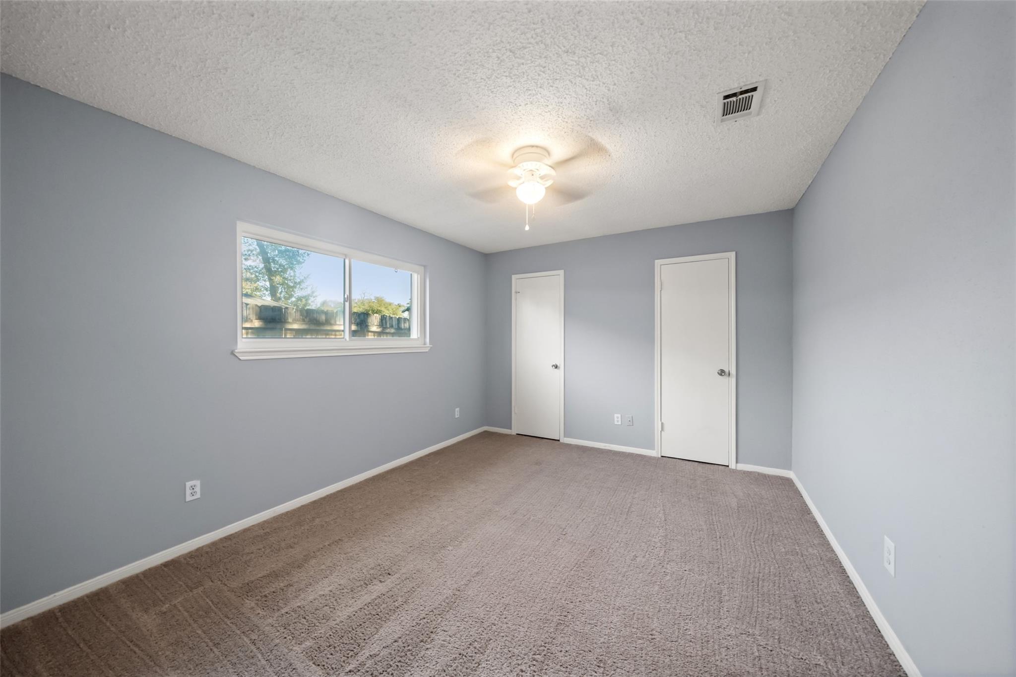 6930 Maple Fox Drive