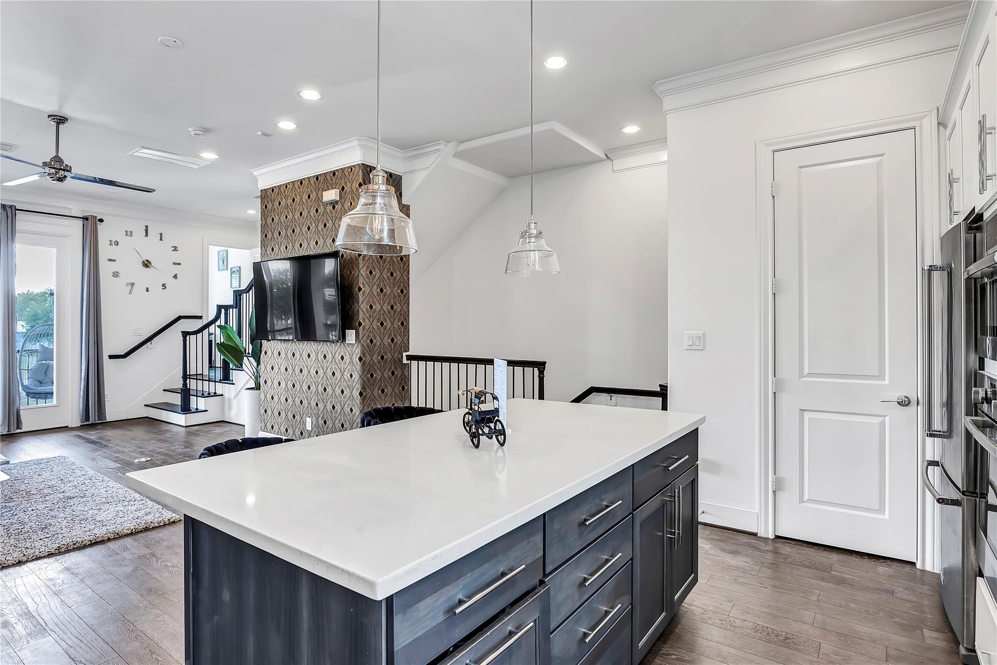 4128 Willowbend Blvd