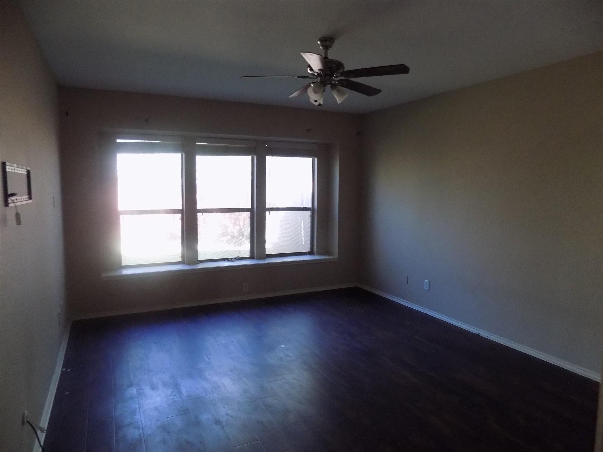 4522 Long Creek Drive