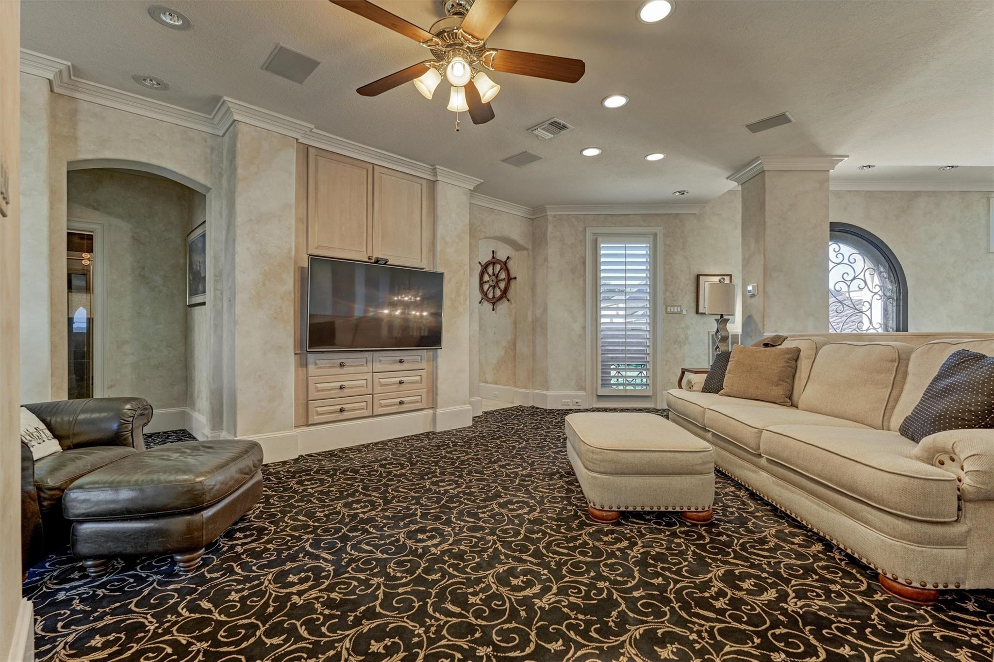 457 Edgewood Drive, Montgomery