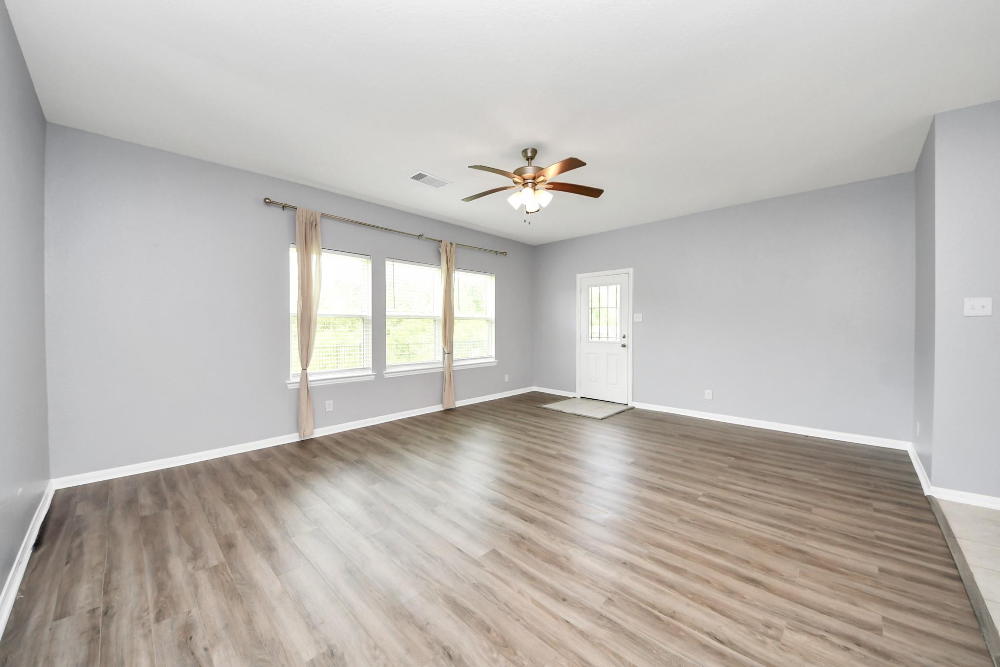 4919 Fairwater Court