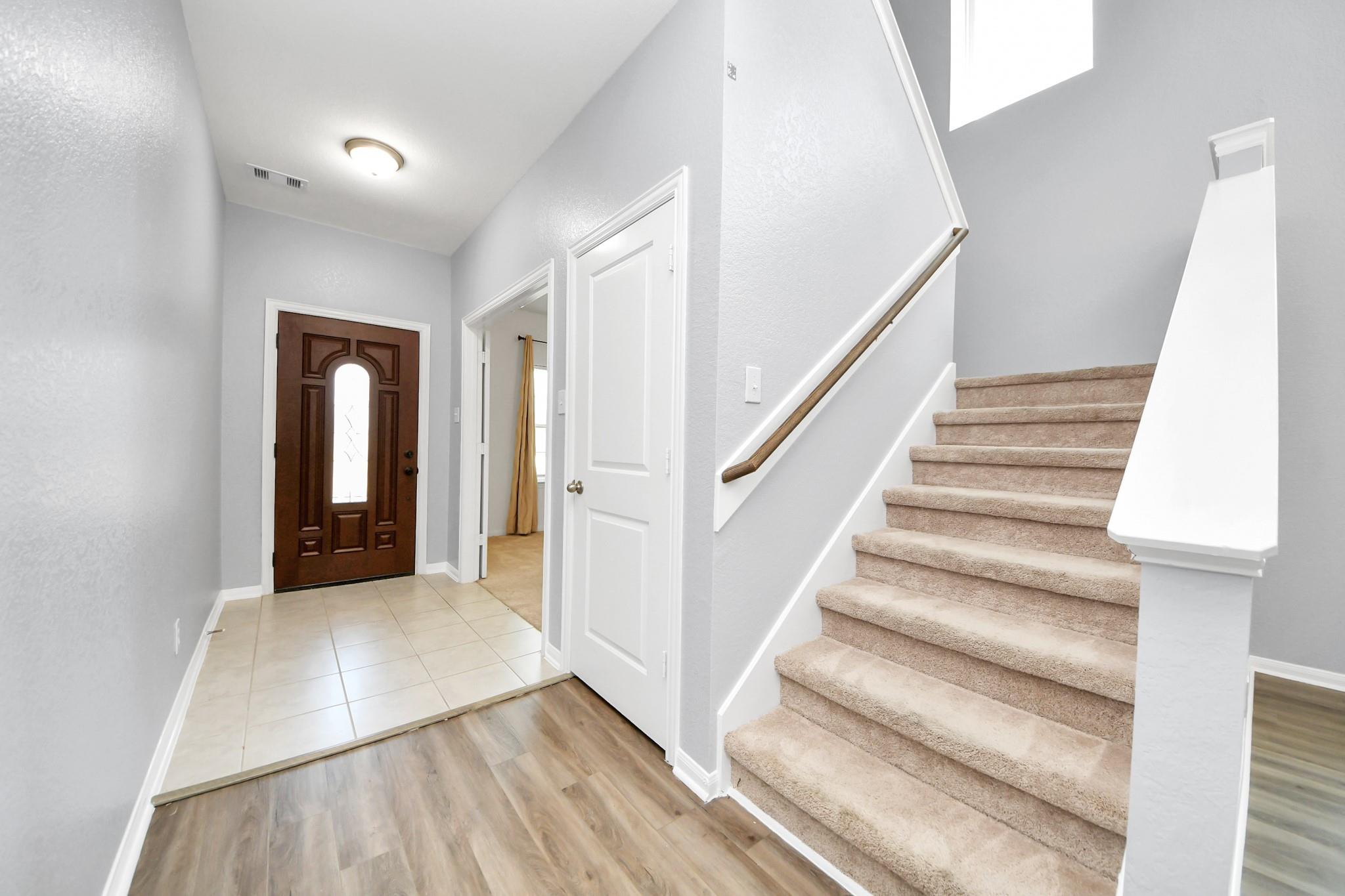 4919 Fairwater Court