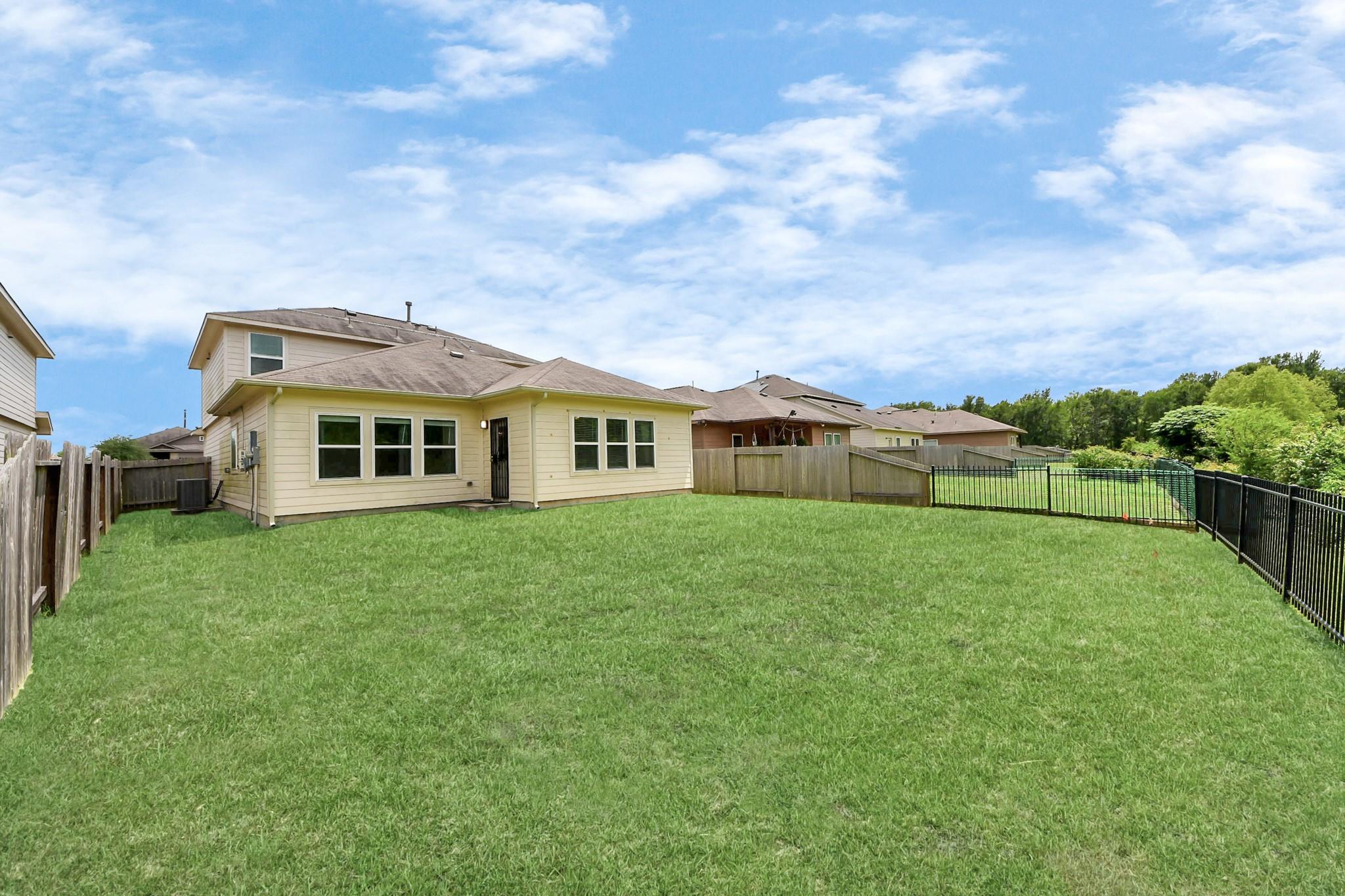 4919 Fairwater Court