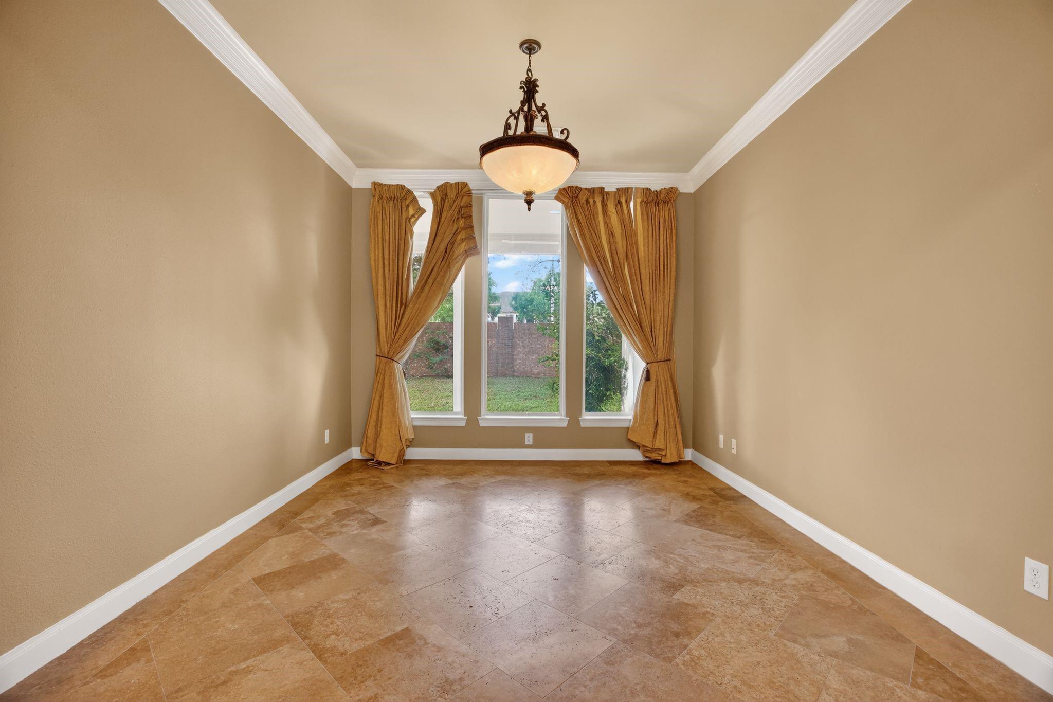11511 Gallant Ridge Lane