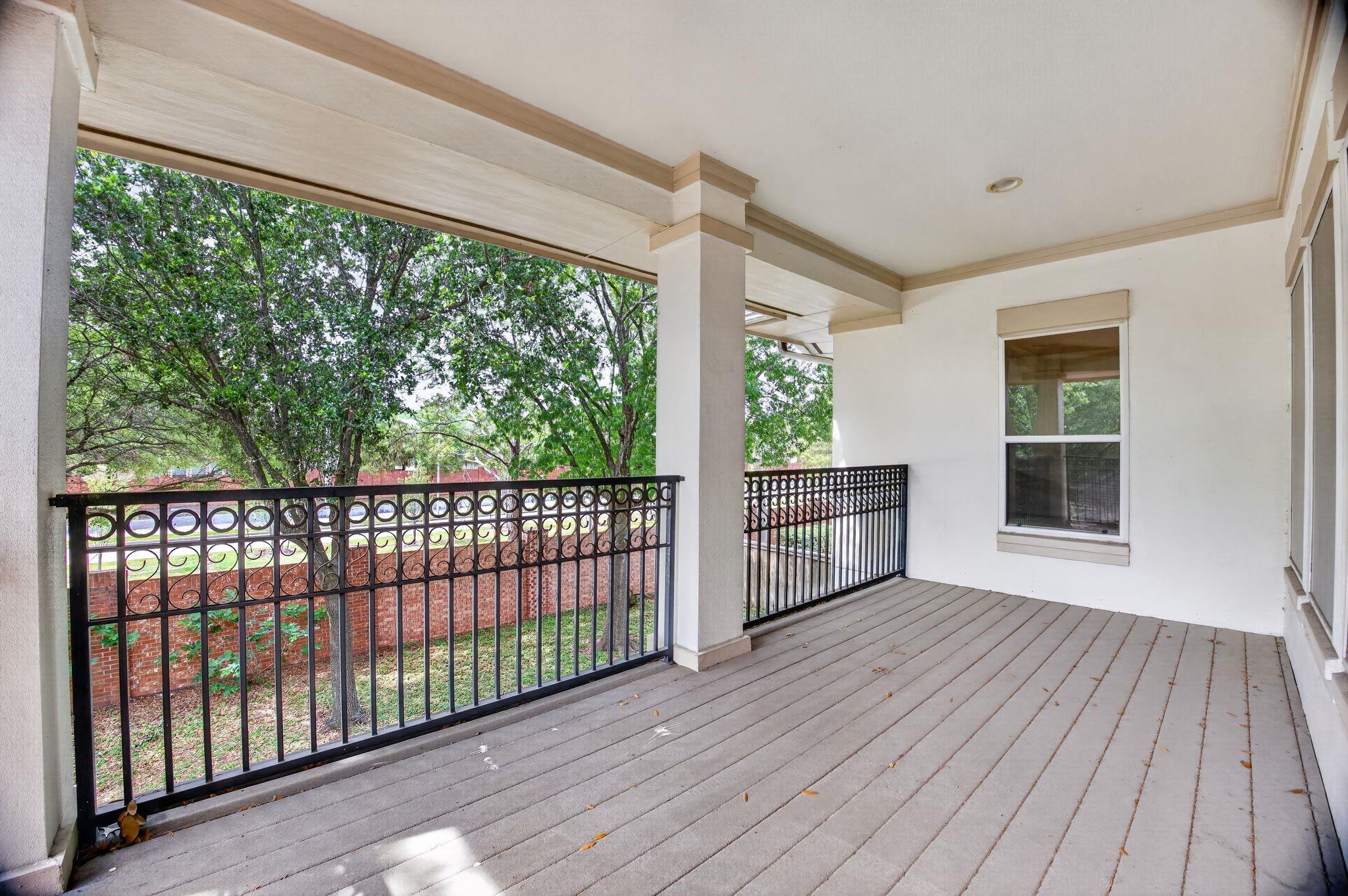 11511 Gallant Ridge Lane