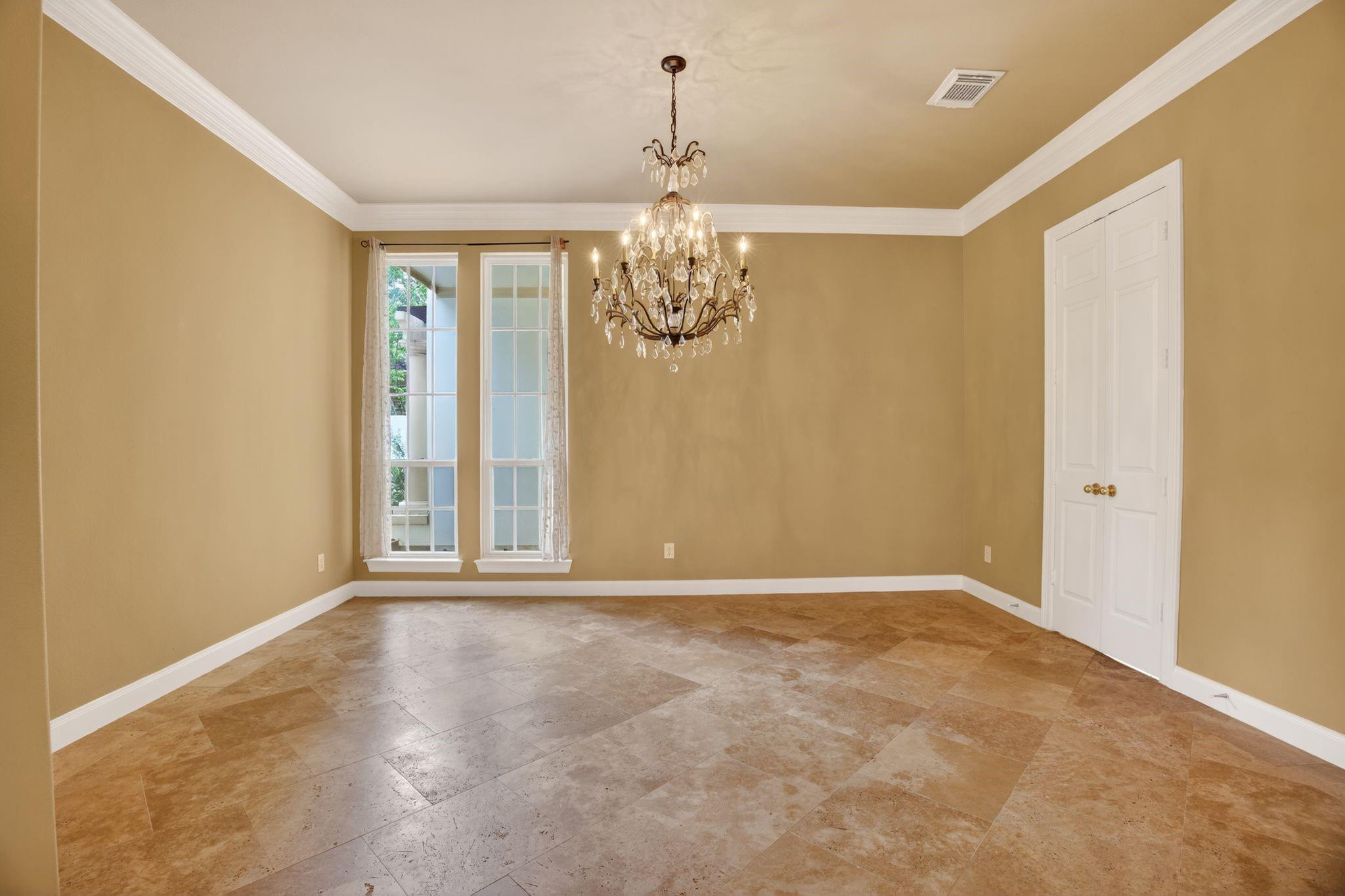 11511 Gallant Ridge Lane