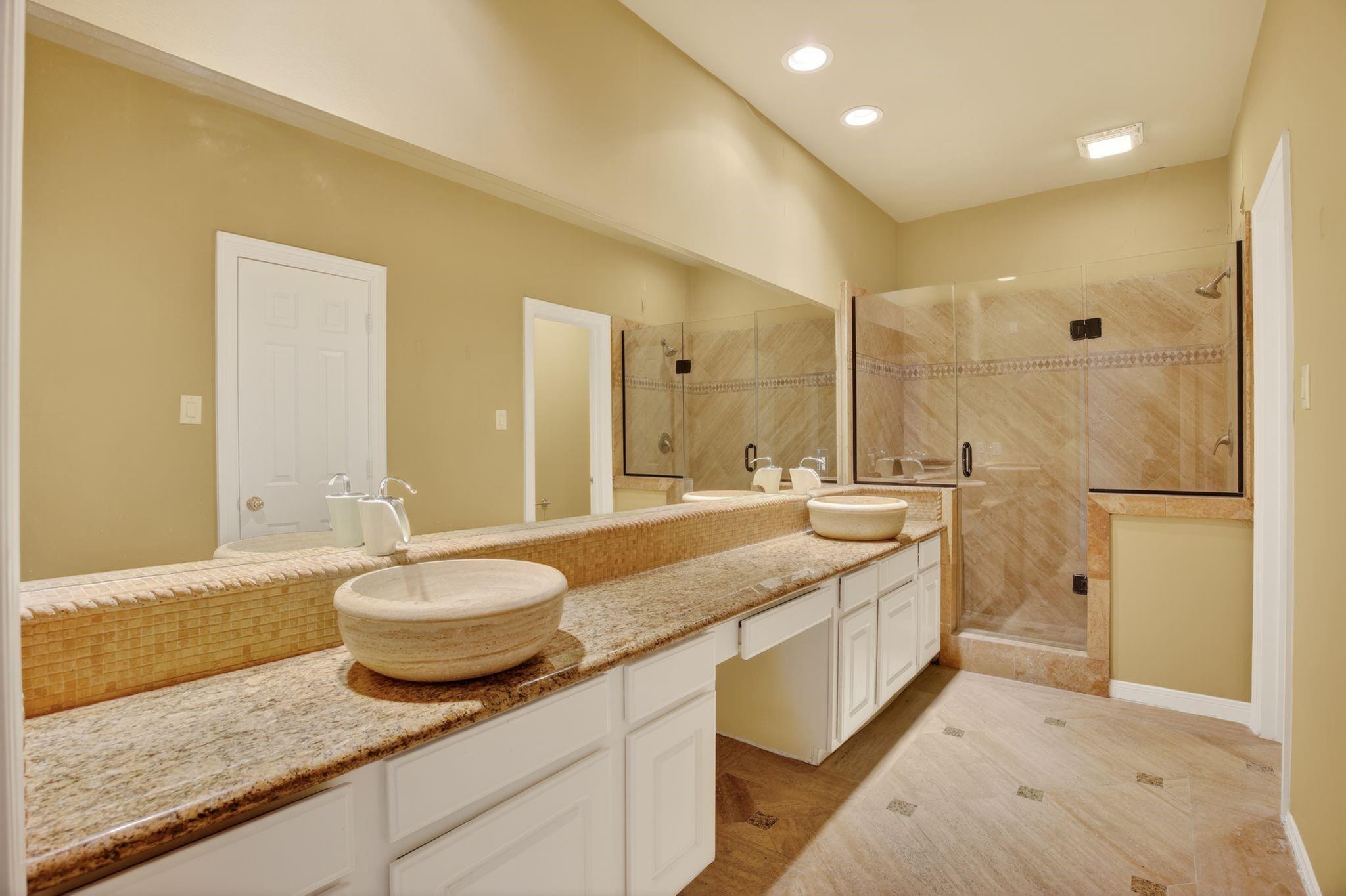 11511 Gallant Ridge Lane