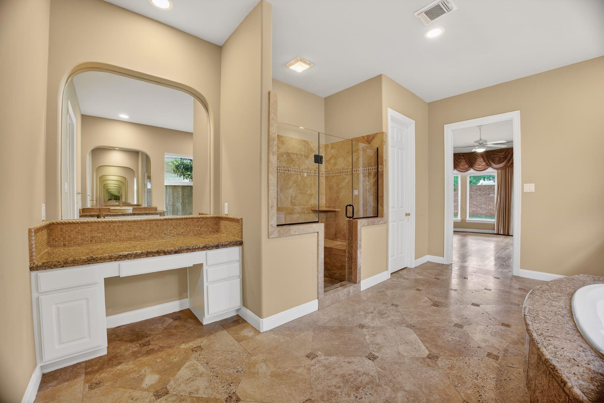 11511 Gallant Ridge Lane