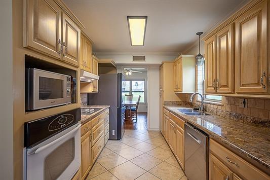 15330 Dale Dell Street