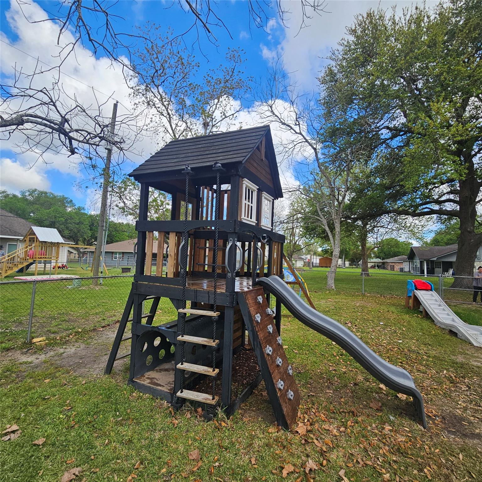 15330 Dale Dell Street