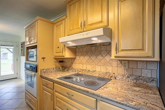 15330 Dale Dell Street