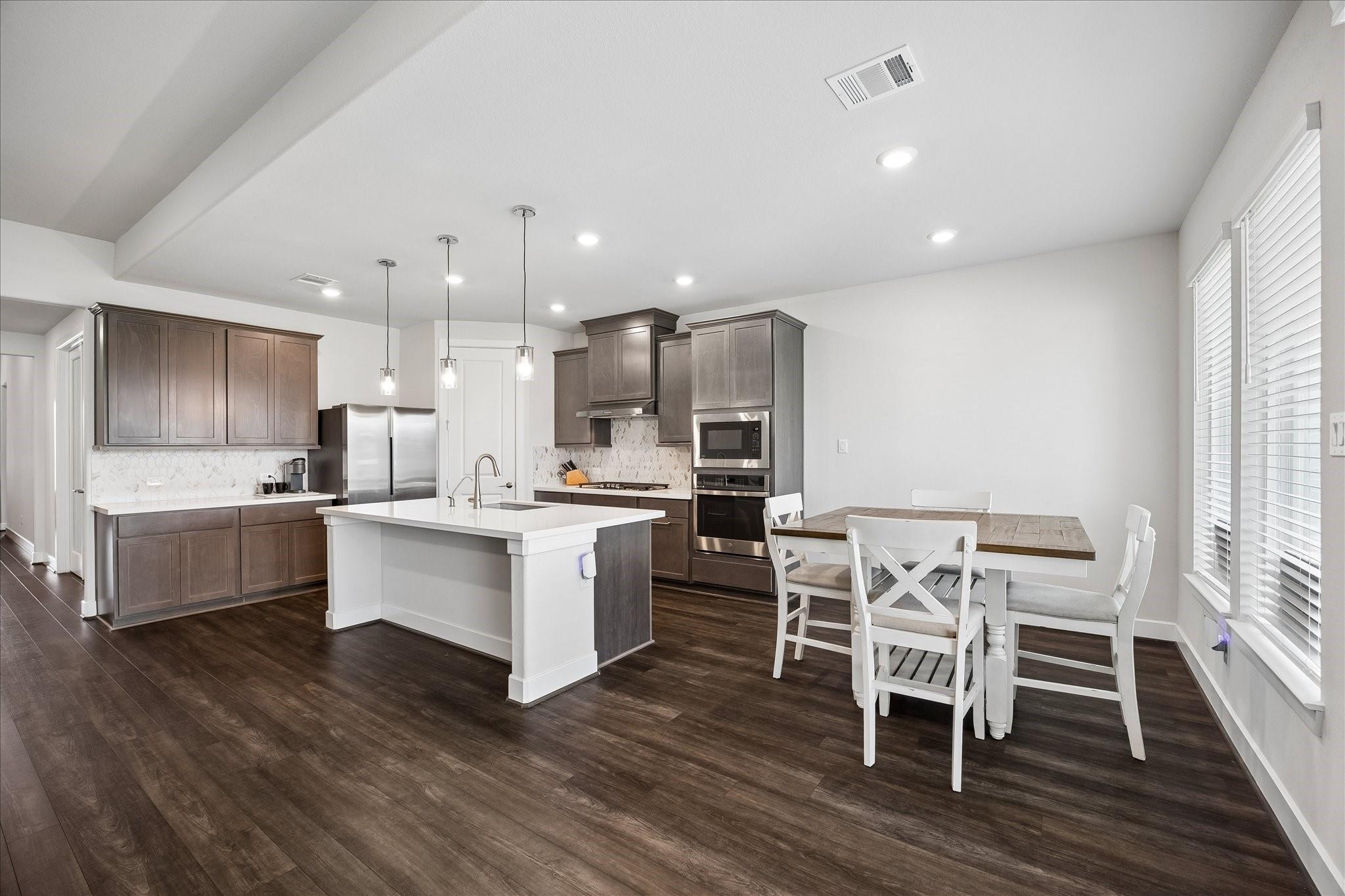 2212 Clements Shore Lane