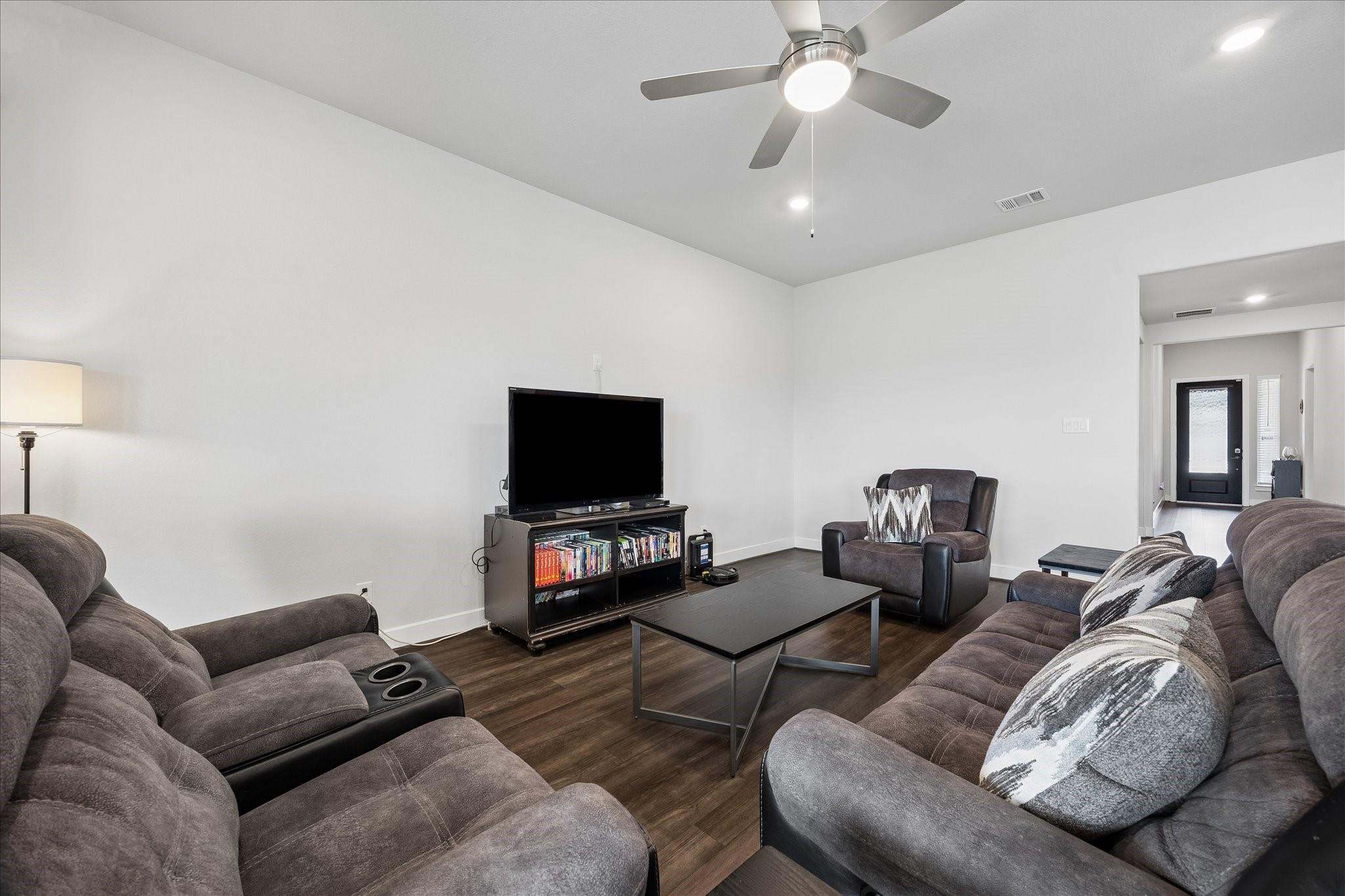 2212 Clements Shore Lane