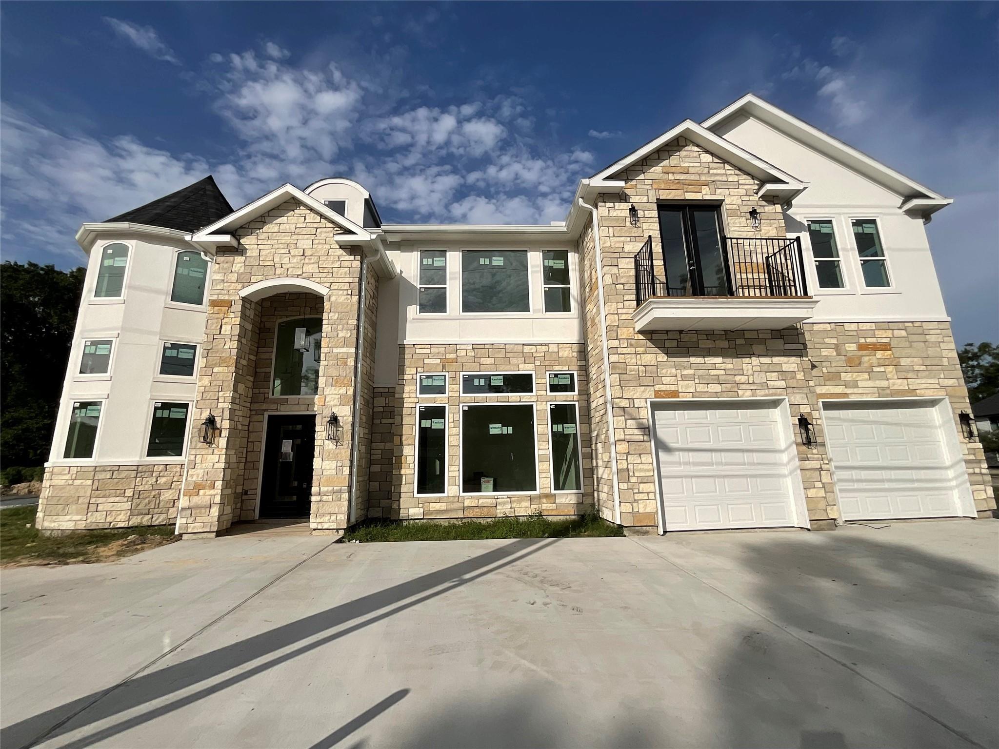9756 Westview Drive