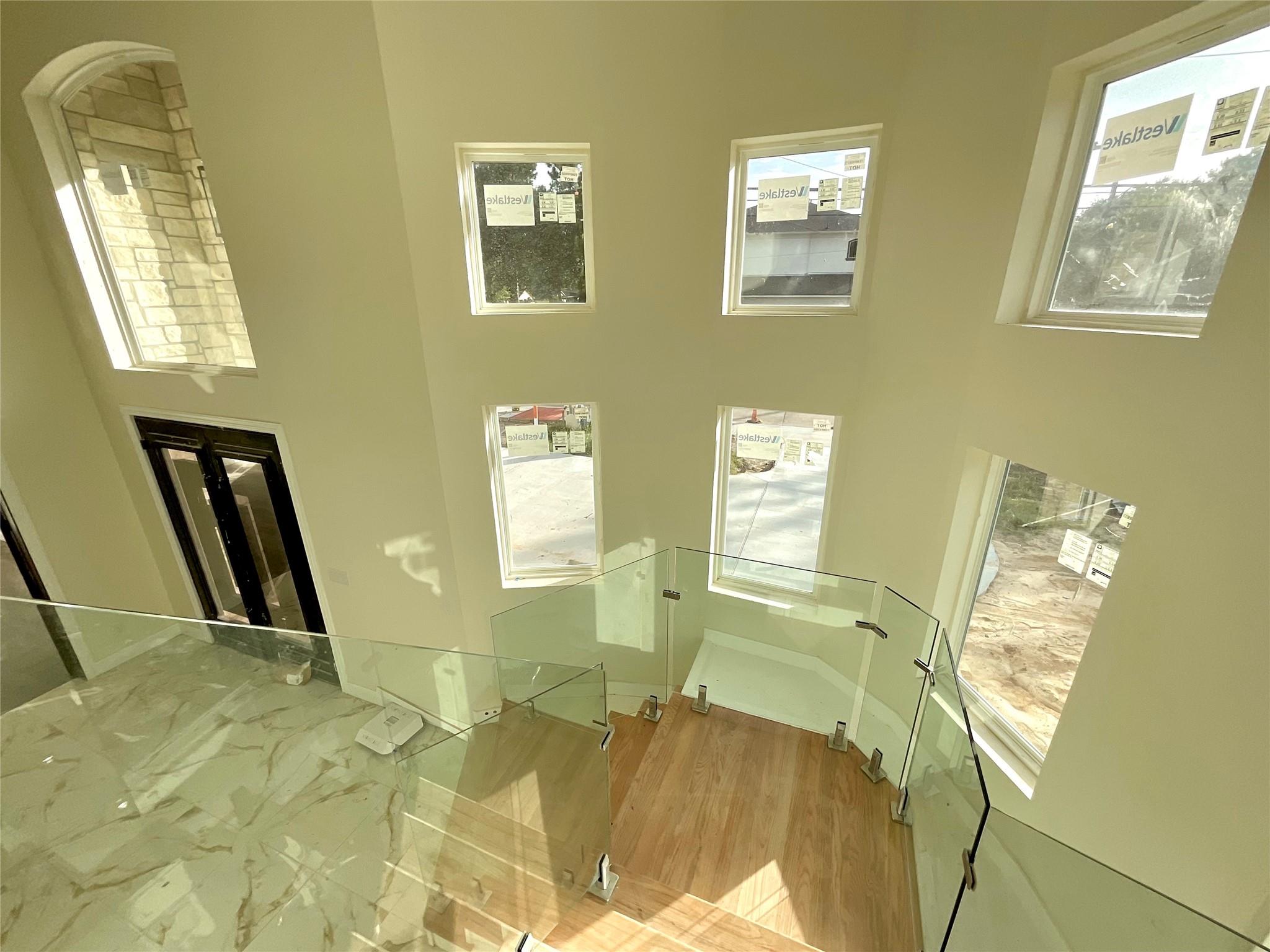 9756 Westview Drive