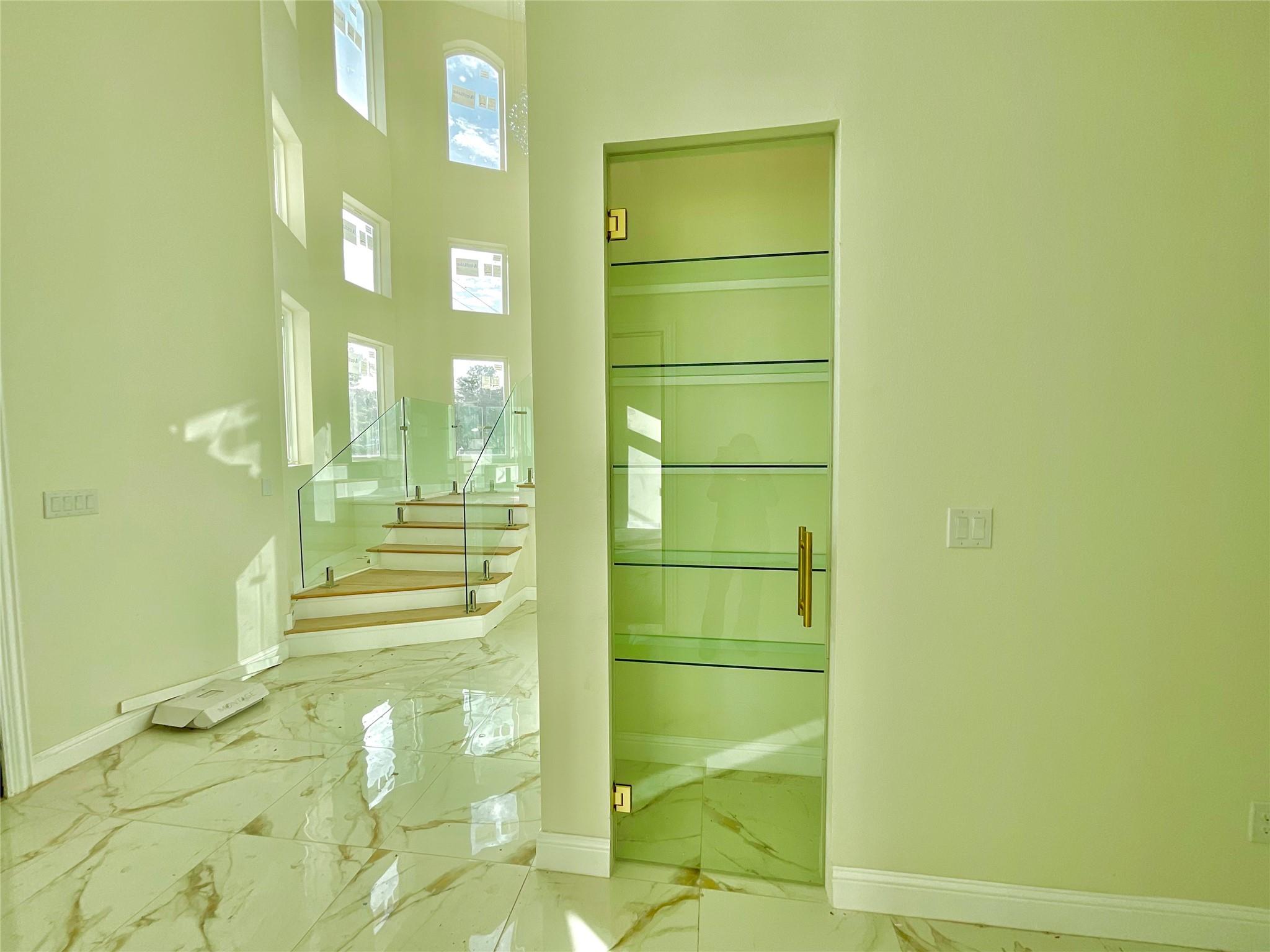 9756 Westview Drive