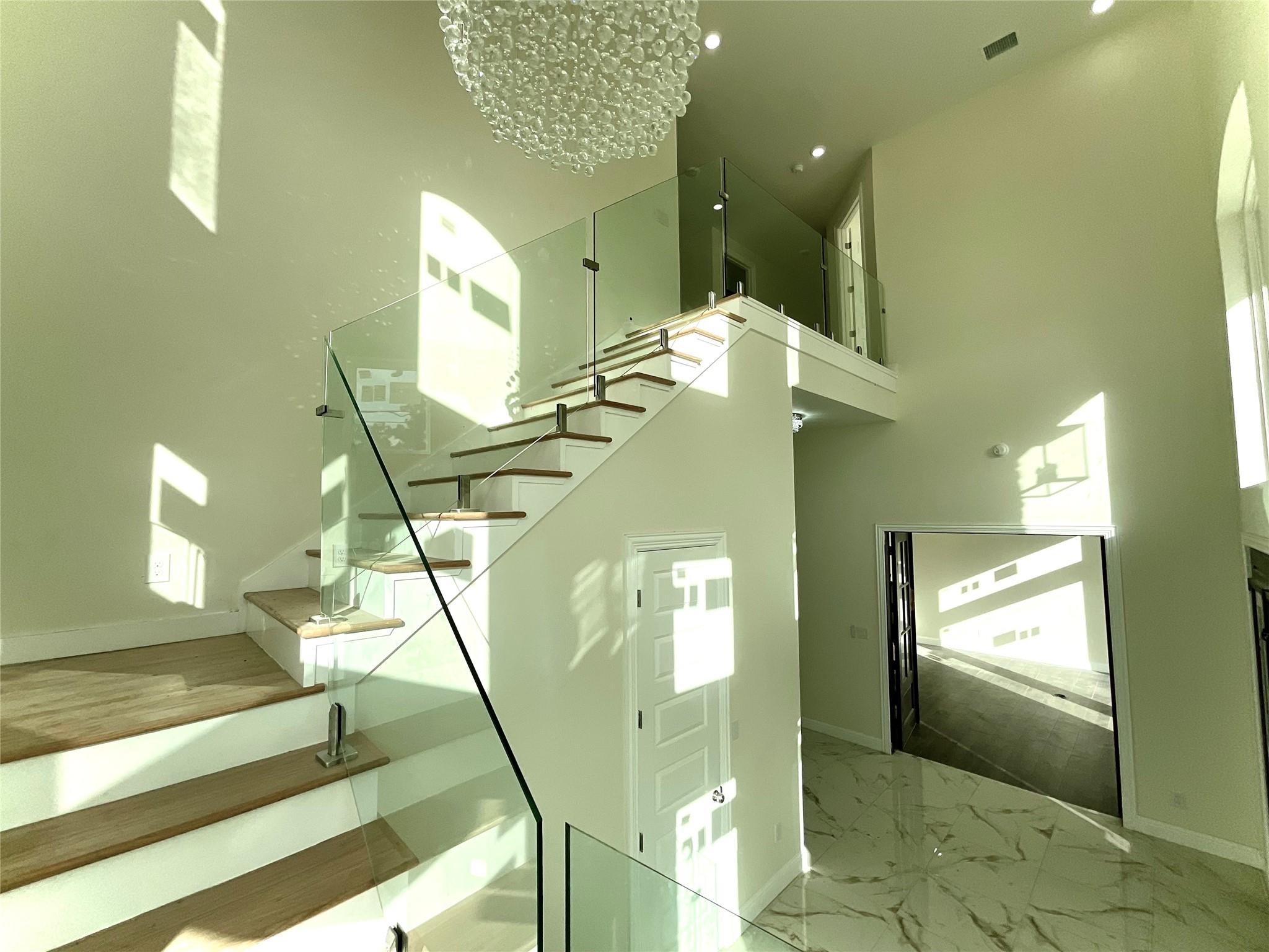 9756 Westview Drive