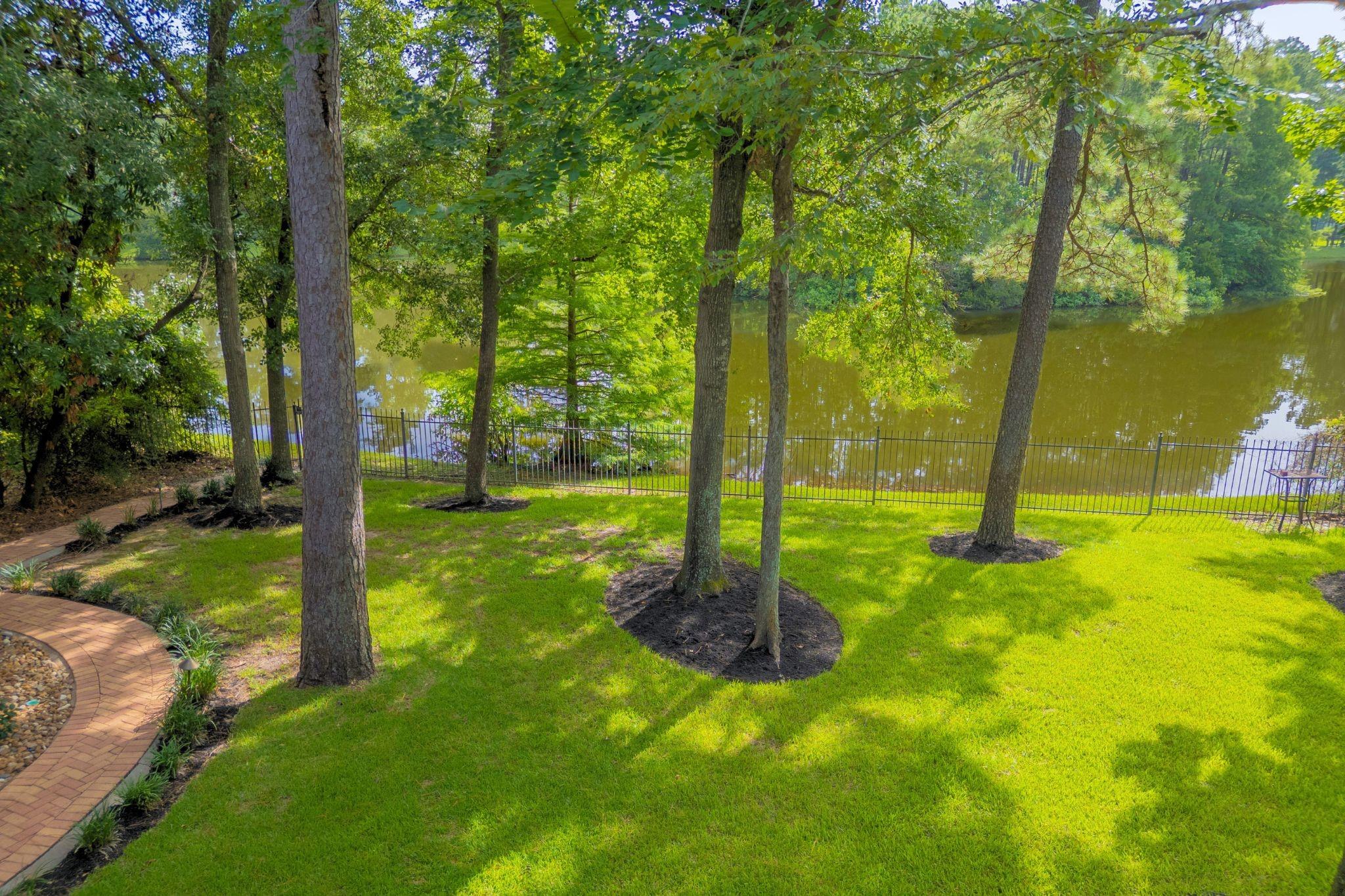 7 Pastoral Pond Circle
