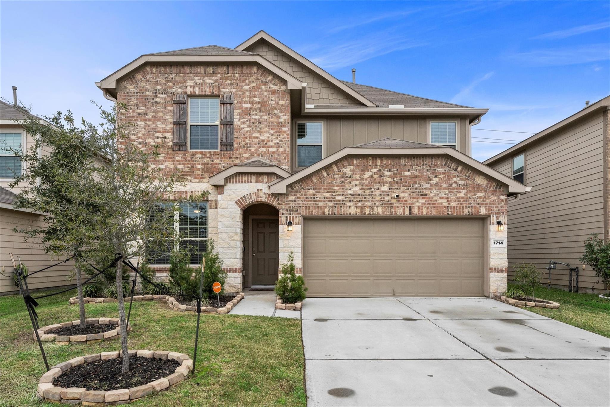 1714 Avocet Way