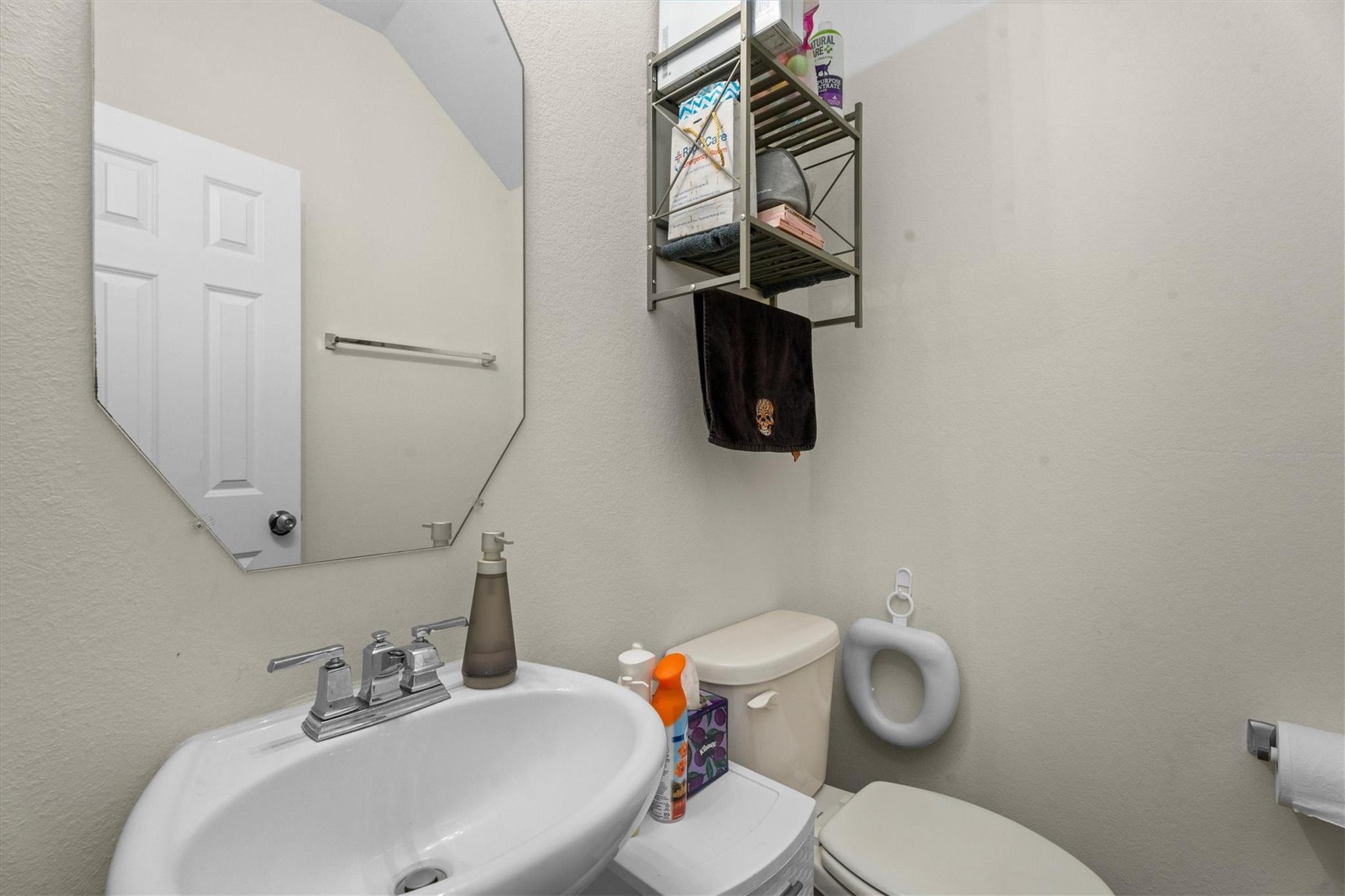 1714 Avocet Way
