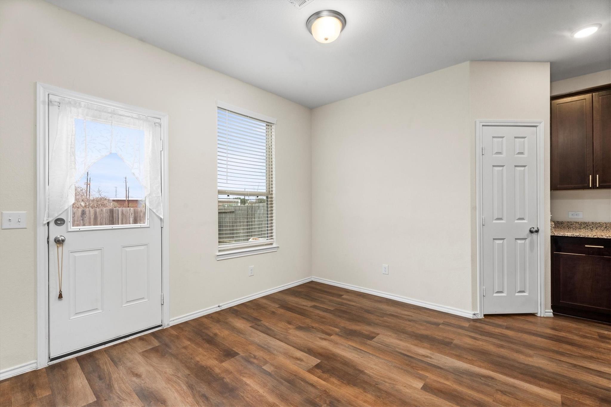 1714 Avocet Way