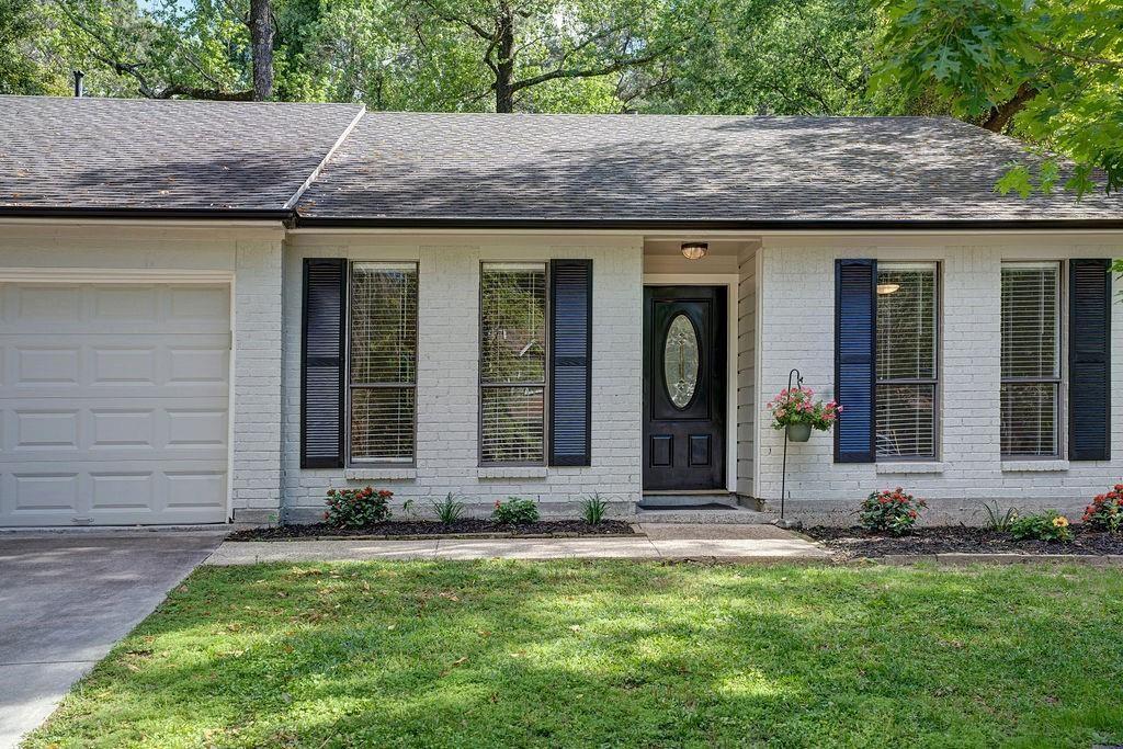 55 Dew Fall Court