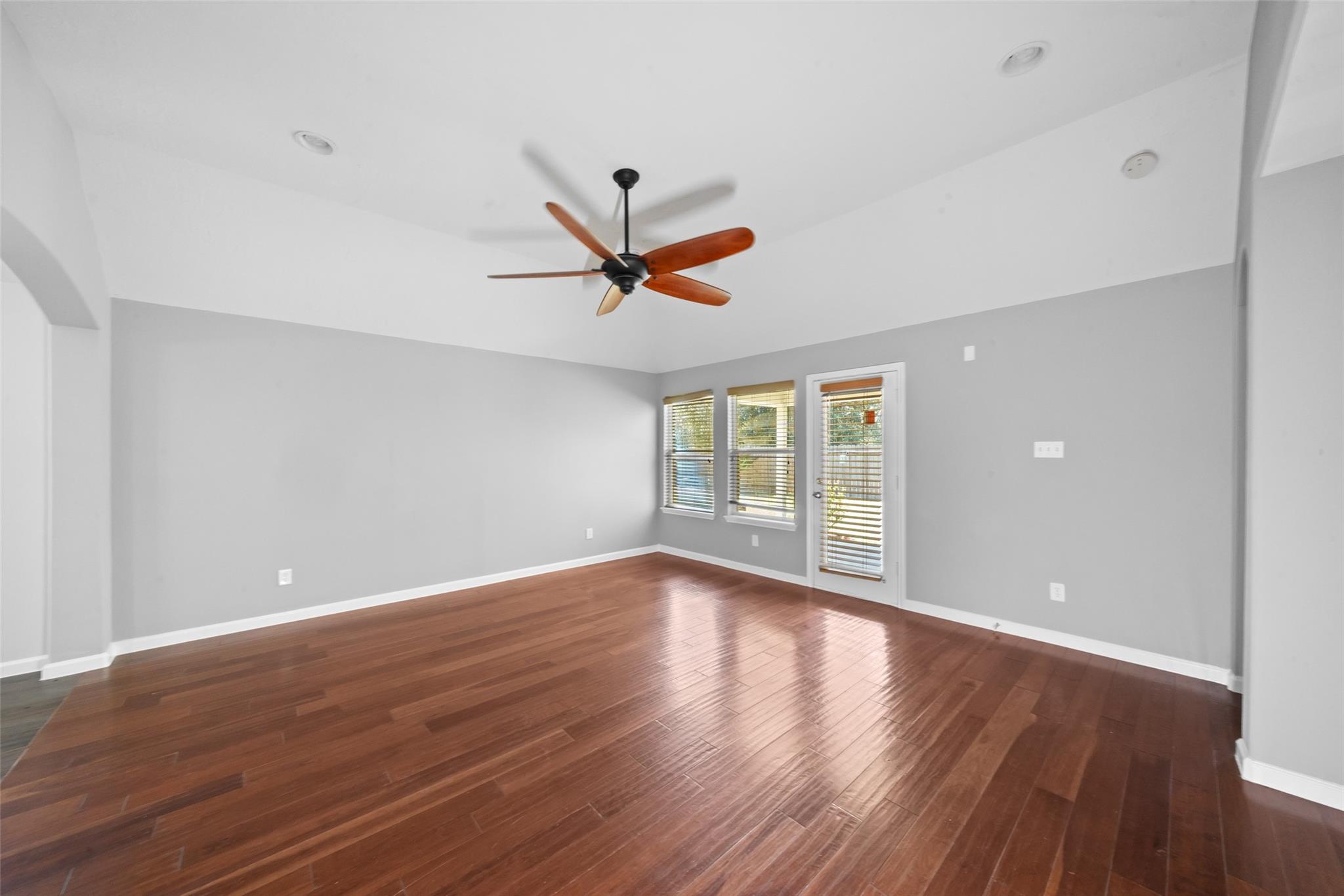 22543 Sweetglen Court