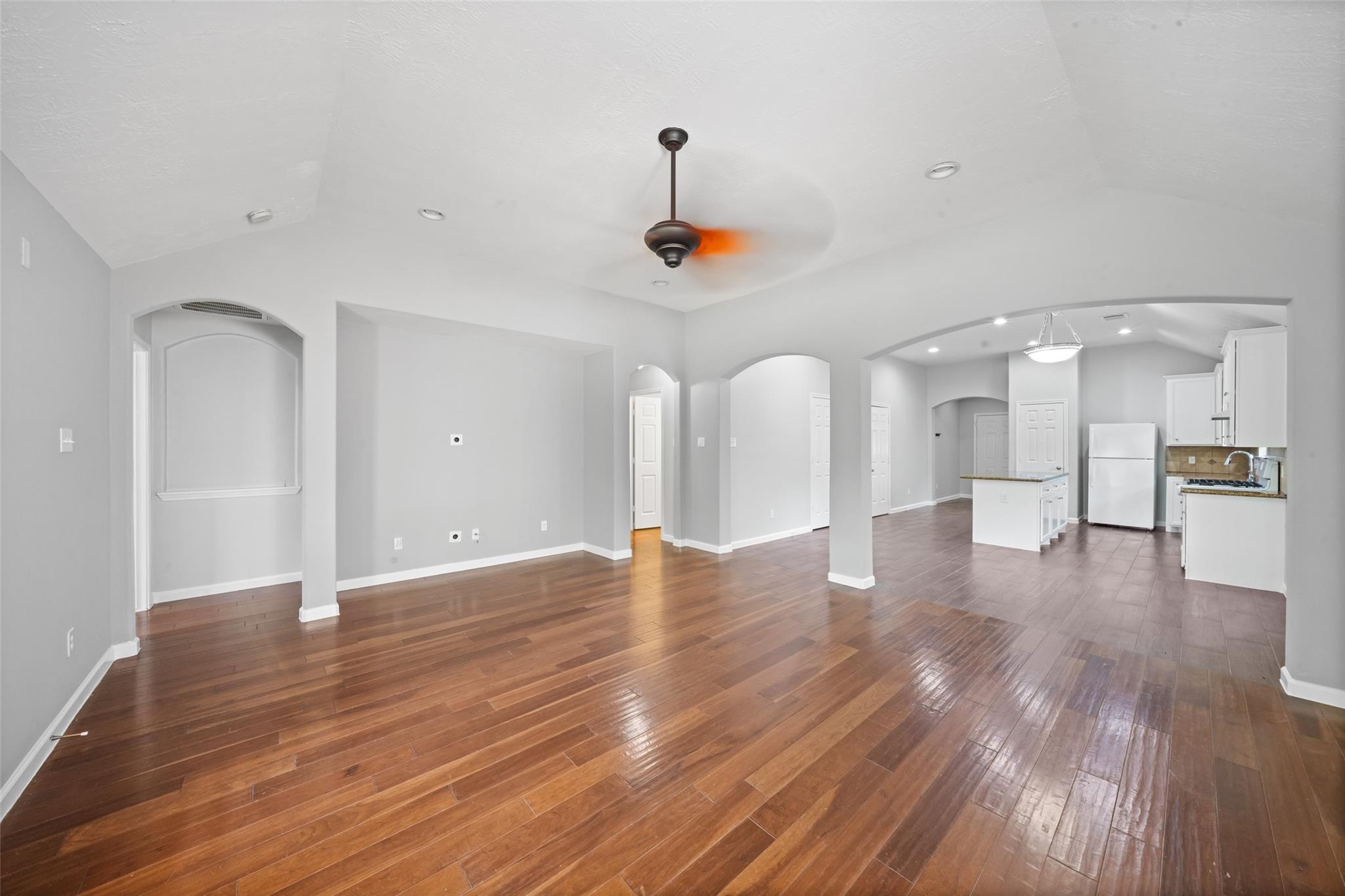 22543 Sweetglen Court
