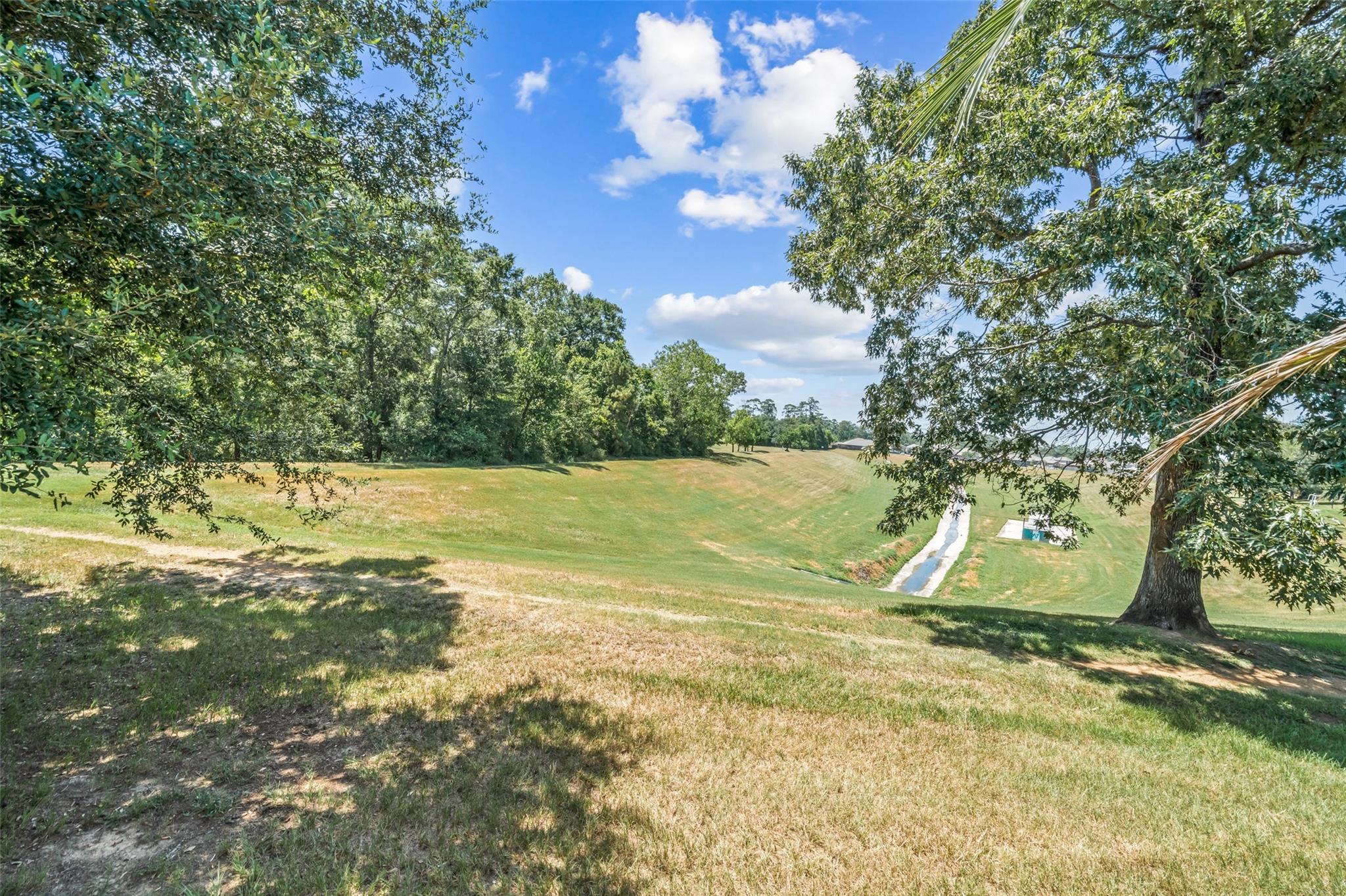 22543 Sweetglen Court