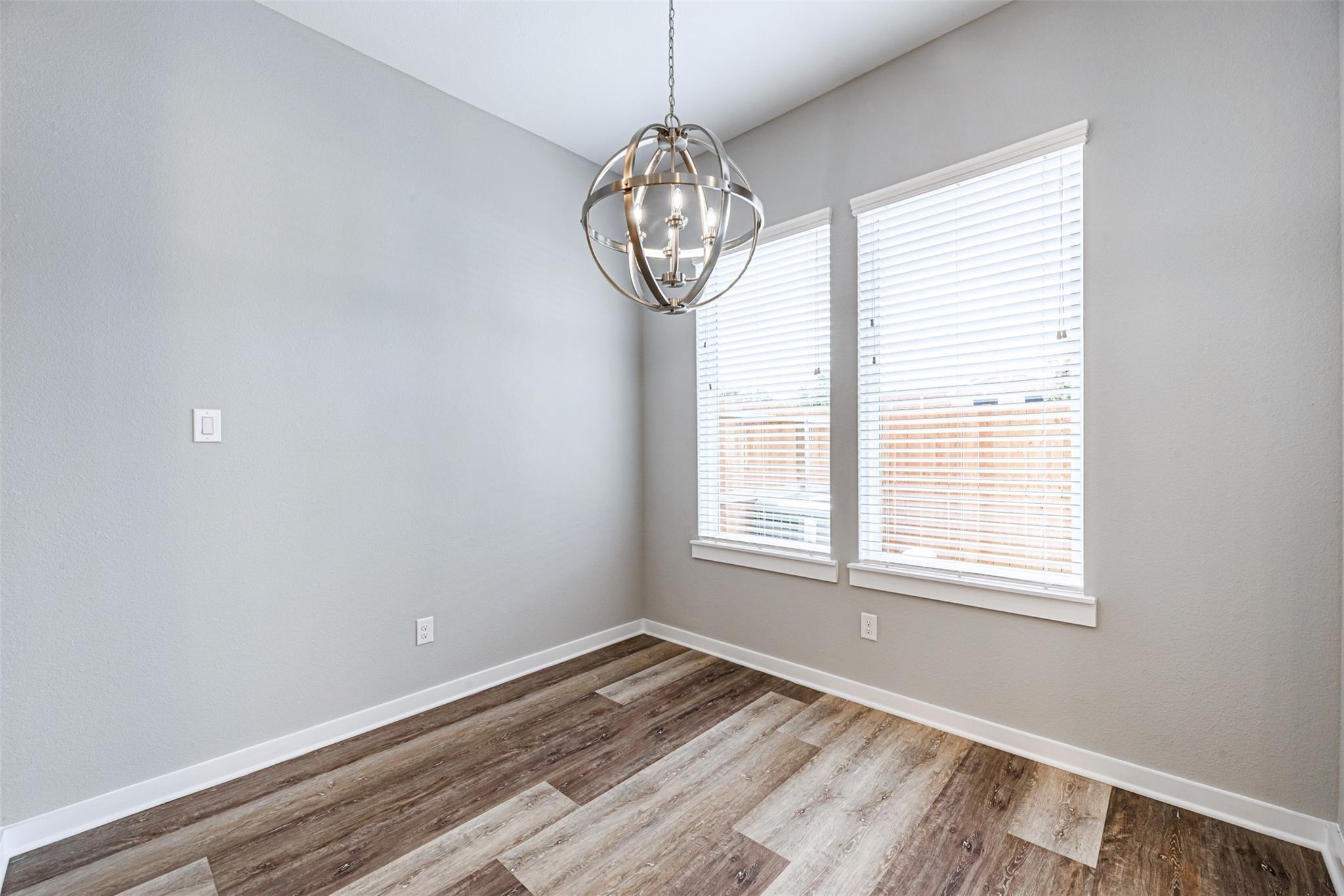 6725 Parker Oaks Lane