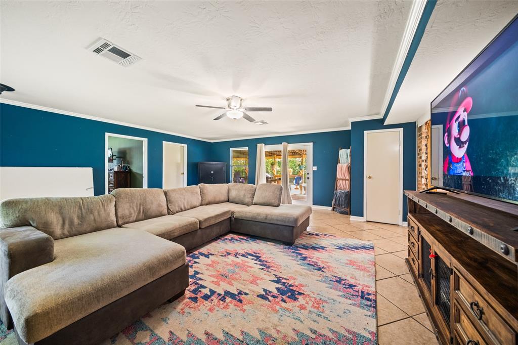 28 Cauthen Drive