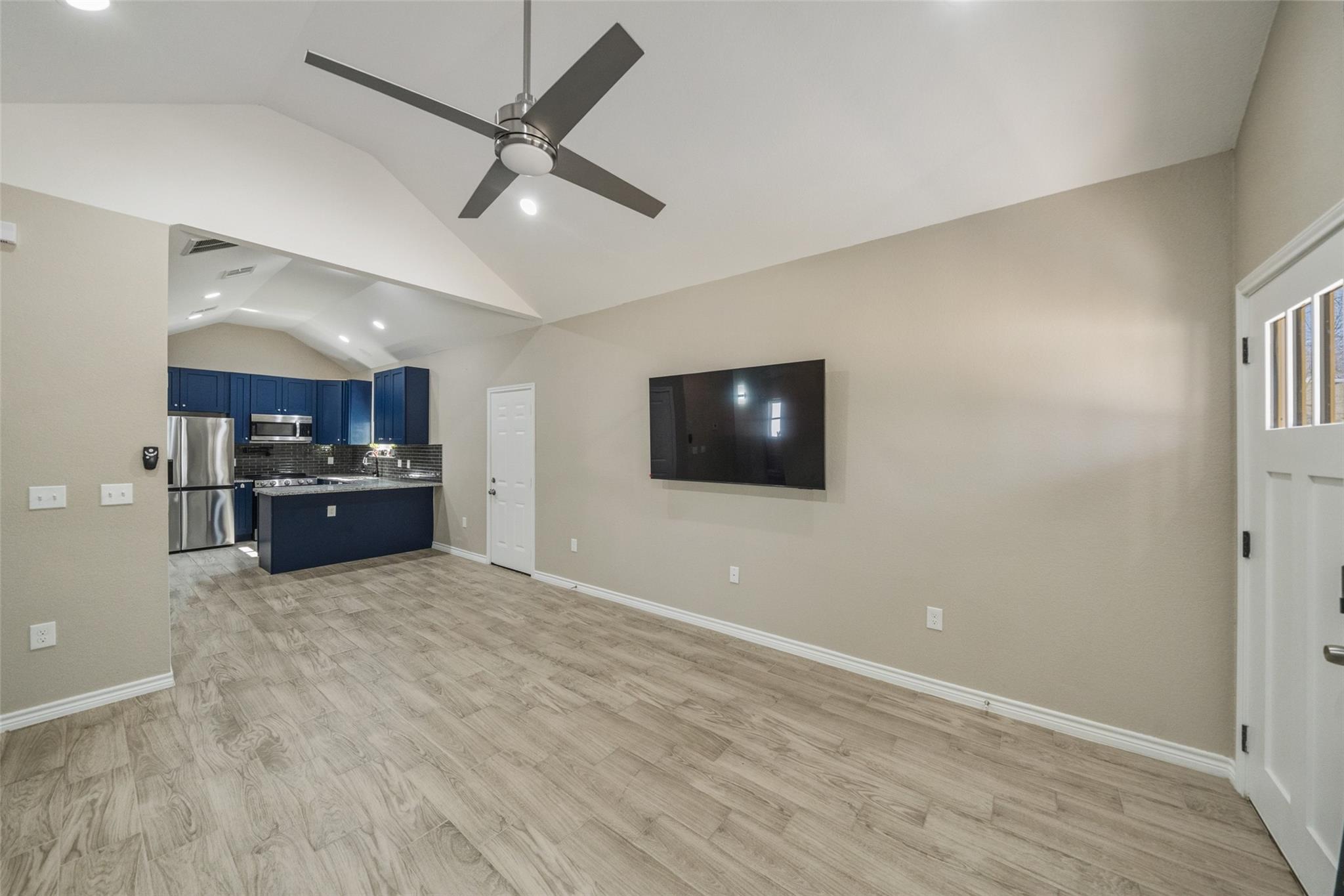14990 Indian Hill Trail